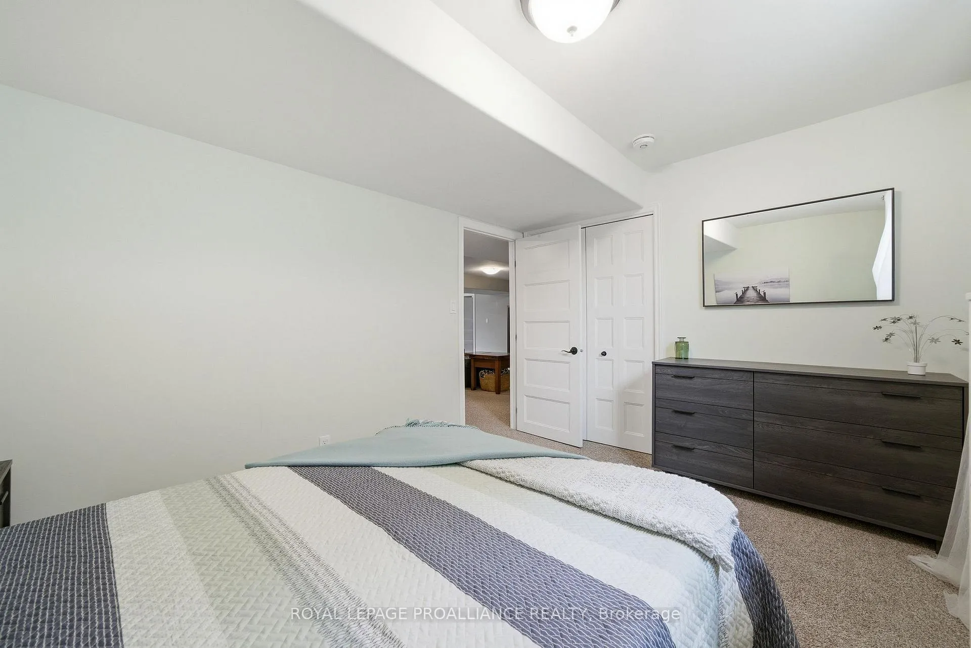 Photo 38 of 18 Trinity Court, Belleville, Thurlow Ward — HOMEH