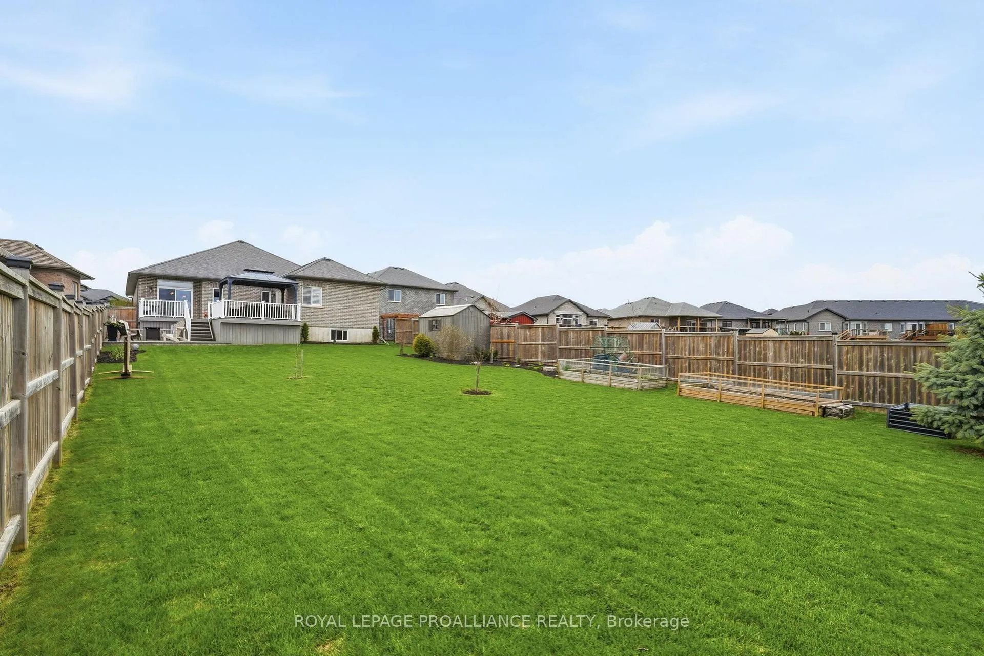 Photo 48 of 18 Trinity Court, Belleville, Thurlow Ward — HOMEH
