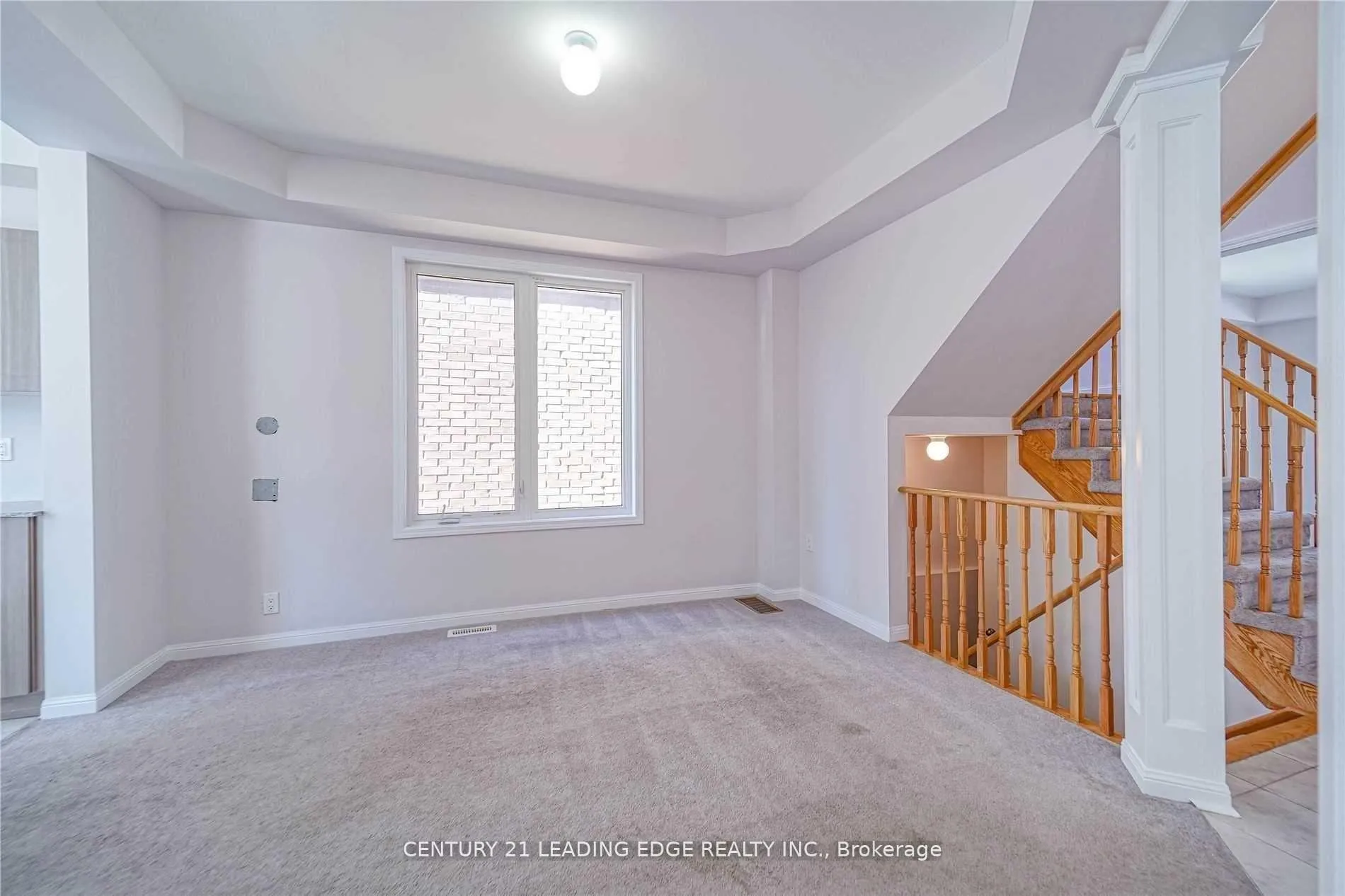 Photo 9 of 75 Henry Smith Avenue, Clarington, Bowmanville — HOMEH