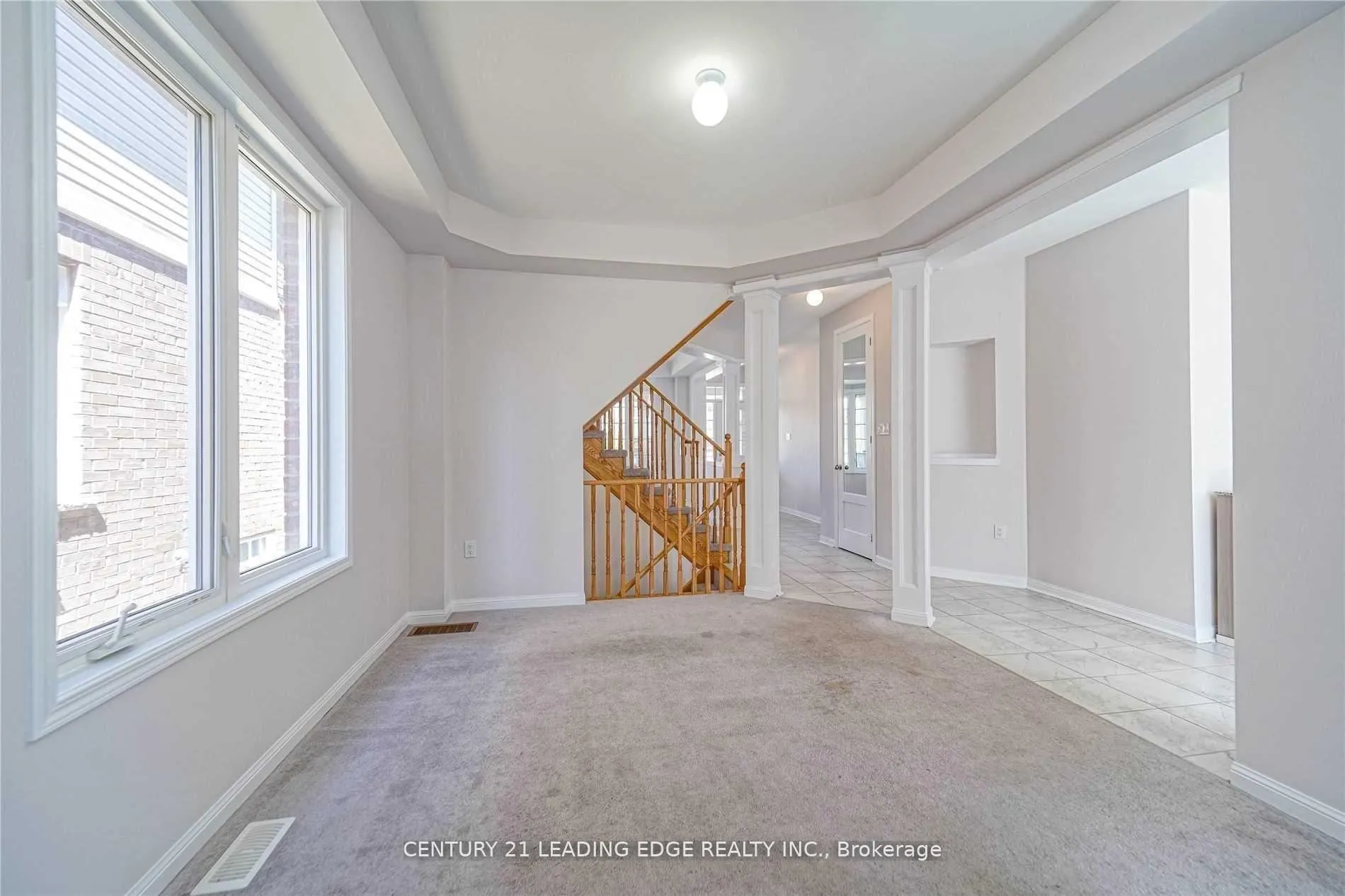 Photo 10 of 75 Henry Smith Avenue, Clarington, Bowmanville — HOMEH