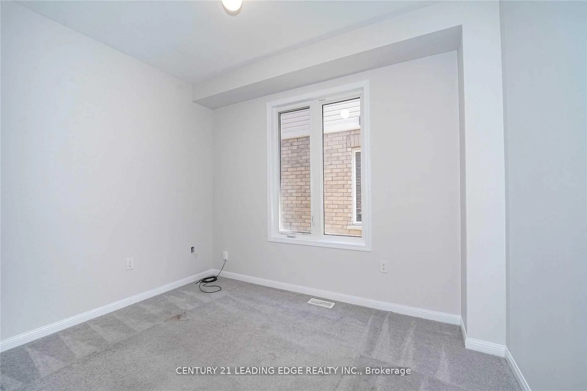 Photo 18 of 75 Henry Smith Avenue, Clarington, Bowmanville — HOMEH