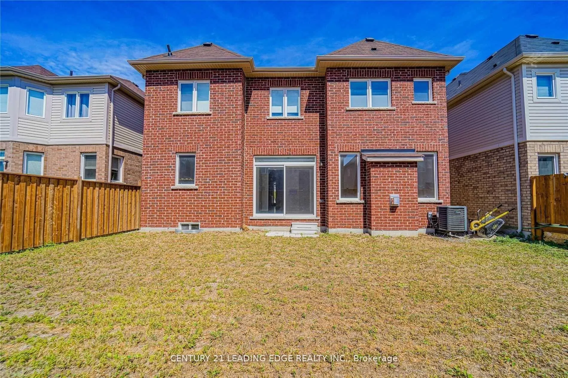 Photo 37 of 75 Henry Smith Avenue, Clarington, Bowmanville — HOMEH
