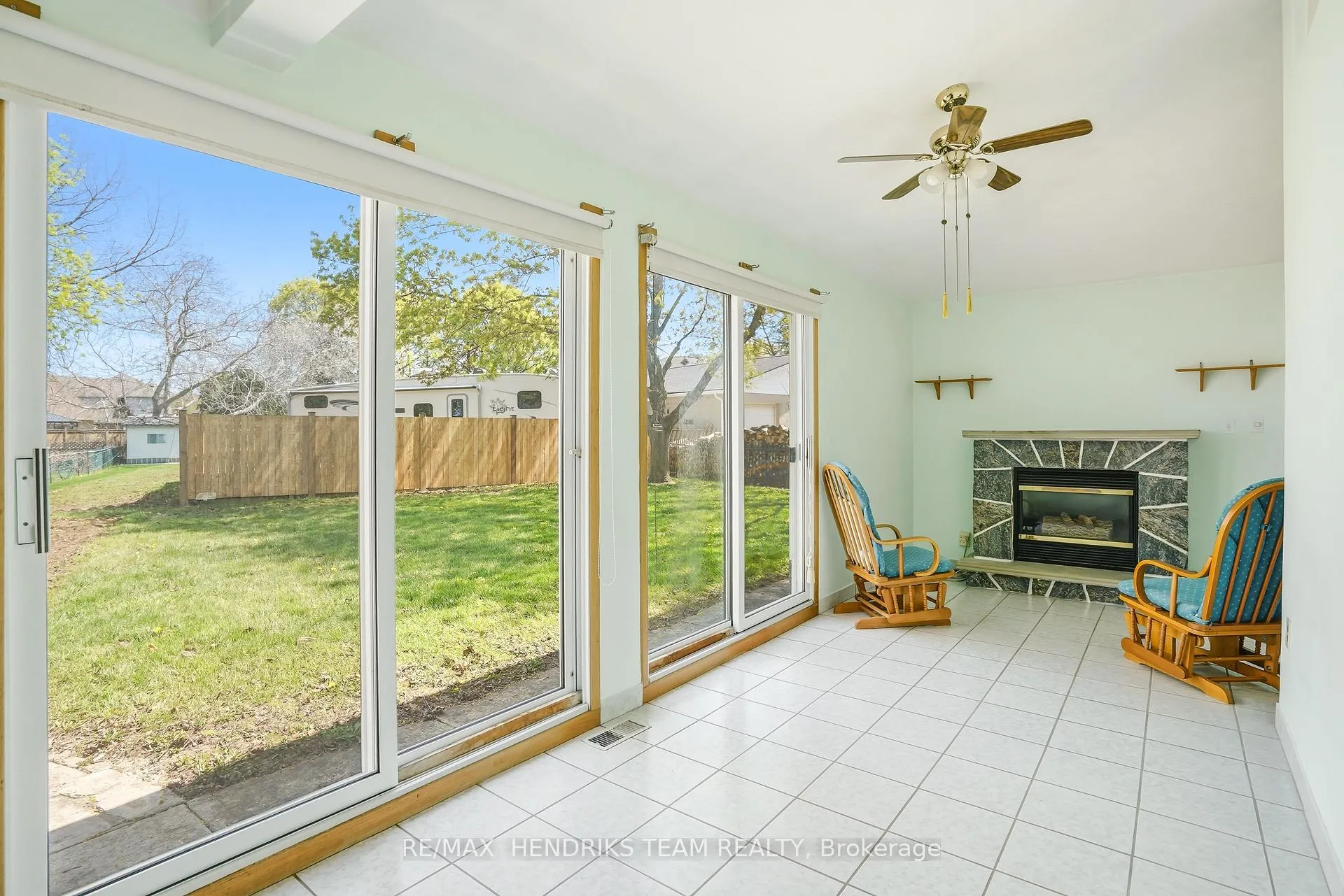 Photo 17 of 4369 Lincoln Avenue, Lincoln, Beamsville — HOMEH