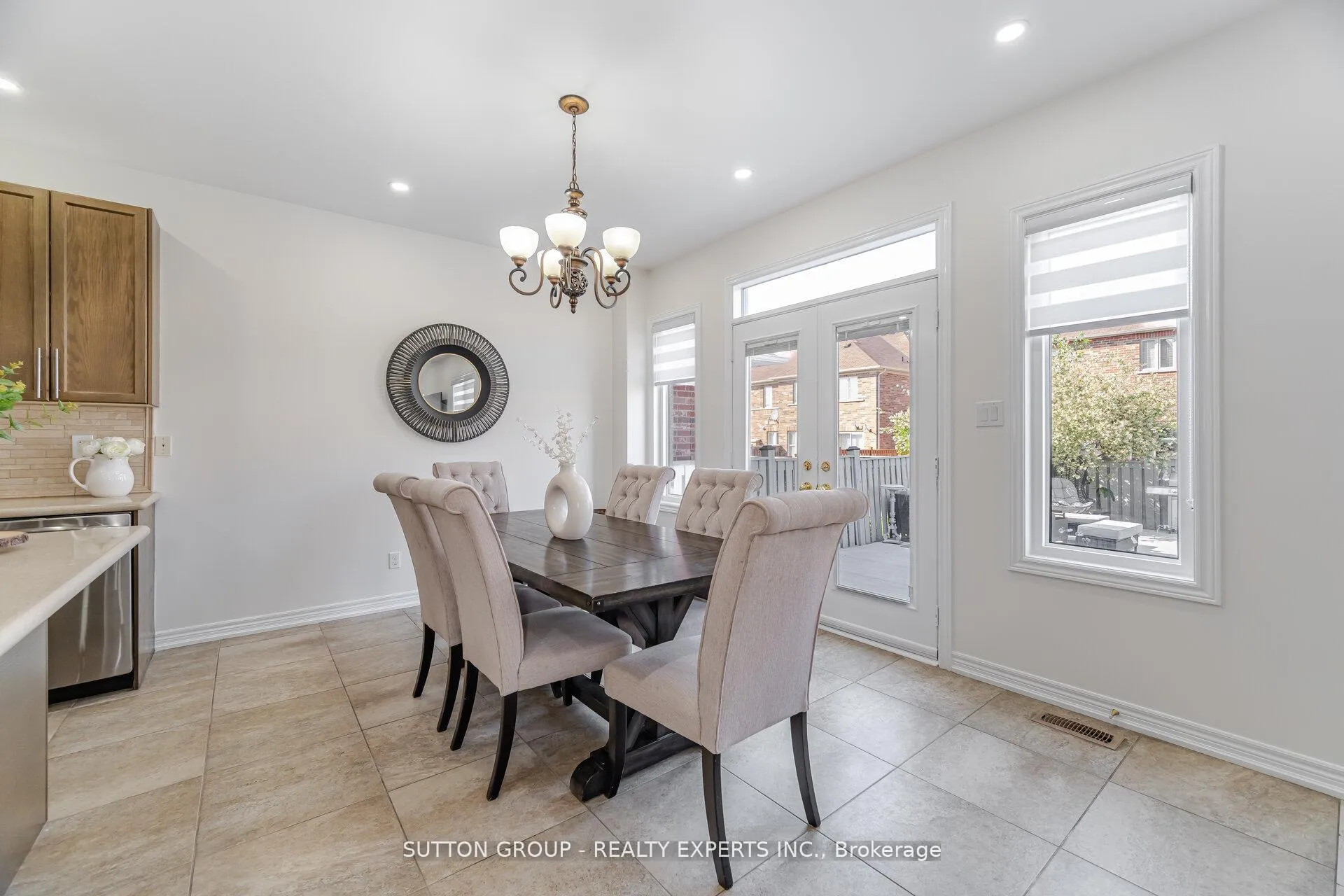 Photo 16 of Unit Upper, 5 Freedom Oaks Trail, Brampton, Bram East — HOMEH