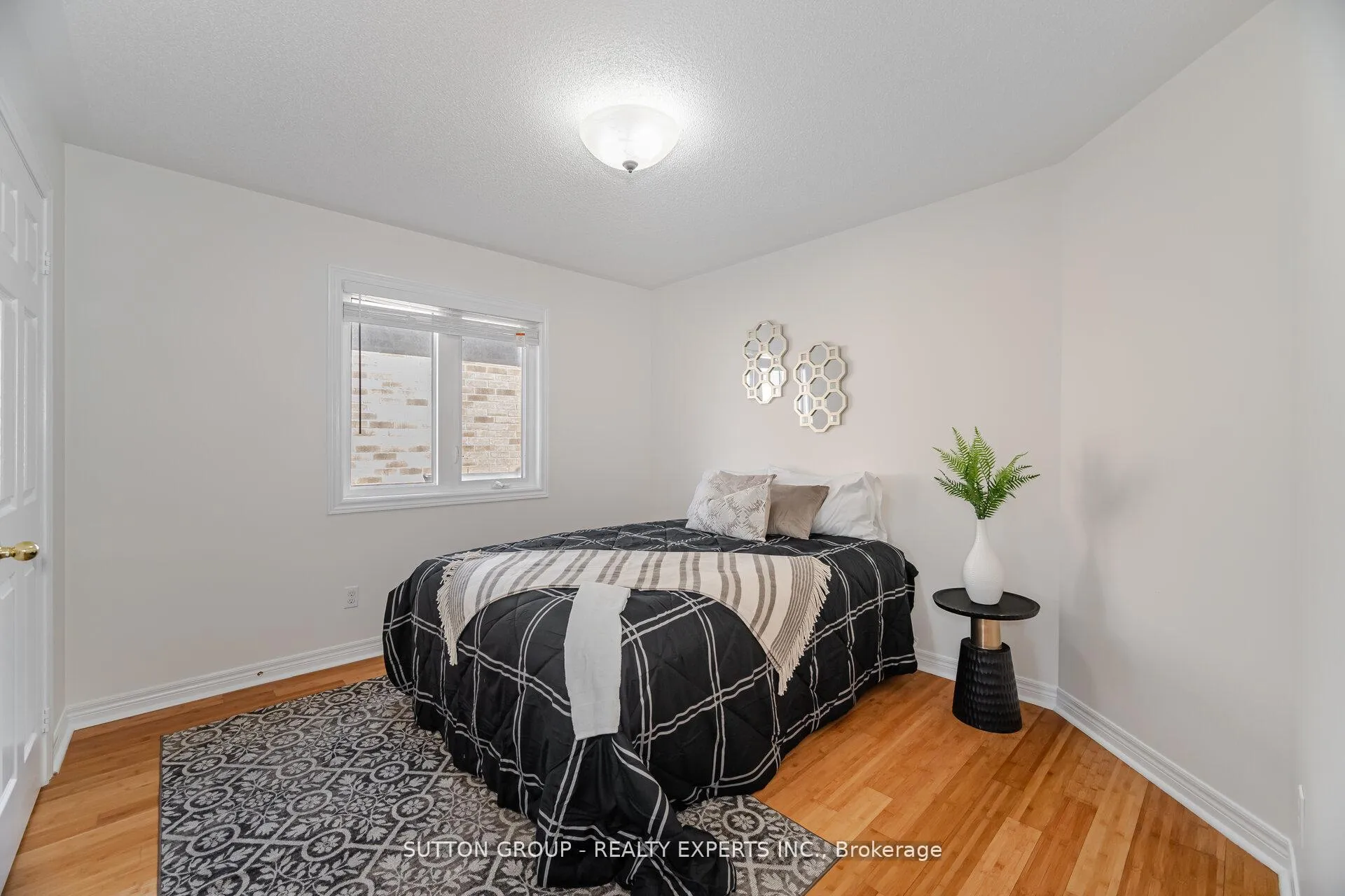Photo 39 of Unit Upper, 5 Freedom Oaks Trail, Brampton, Bram East — HOMEH