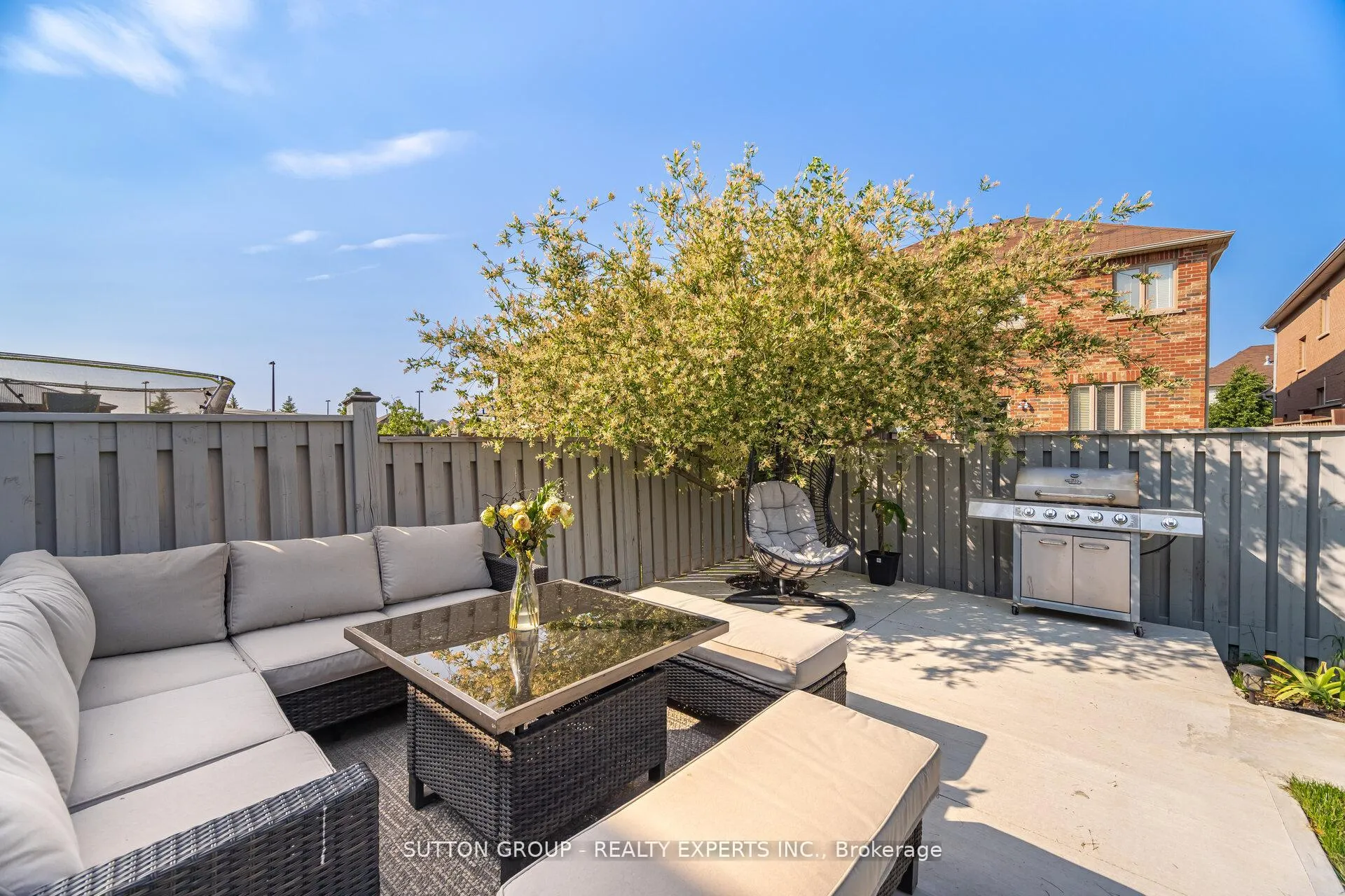 Photo 43 of Unit Upper, 5 Freedom Oaks Trail, Brampton, Bram East — HOMEH