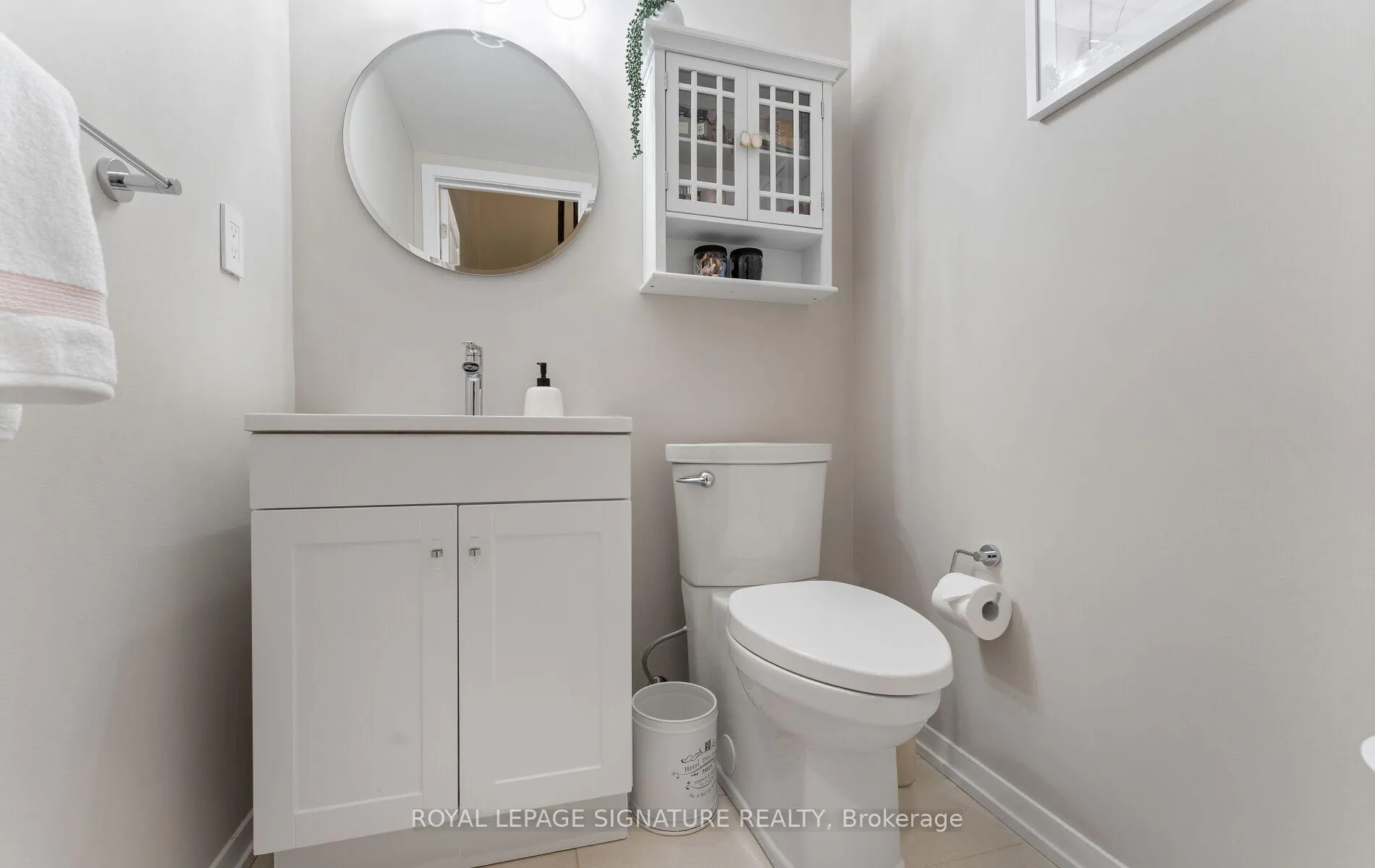 Photo 14 of Unit B05, 26 Bruce Street, Vaughan, East Woodbridge — HOMEH