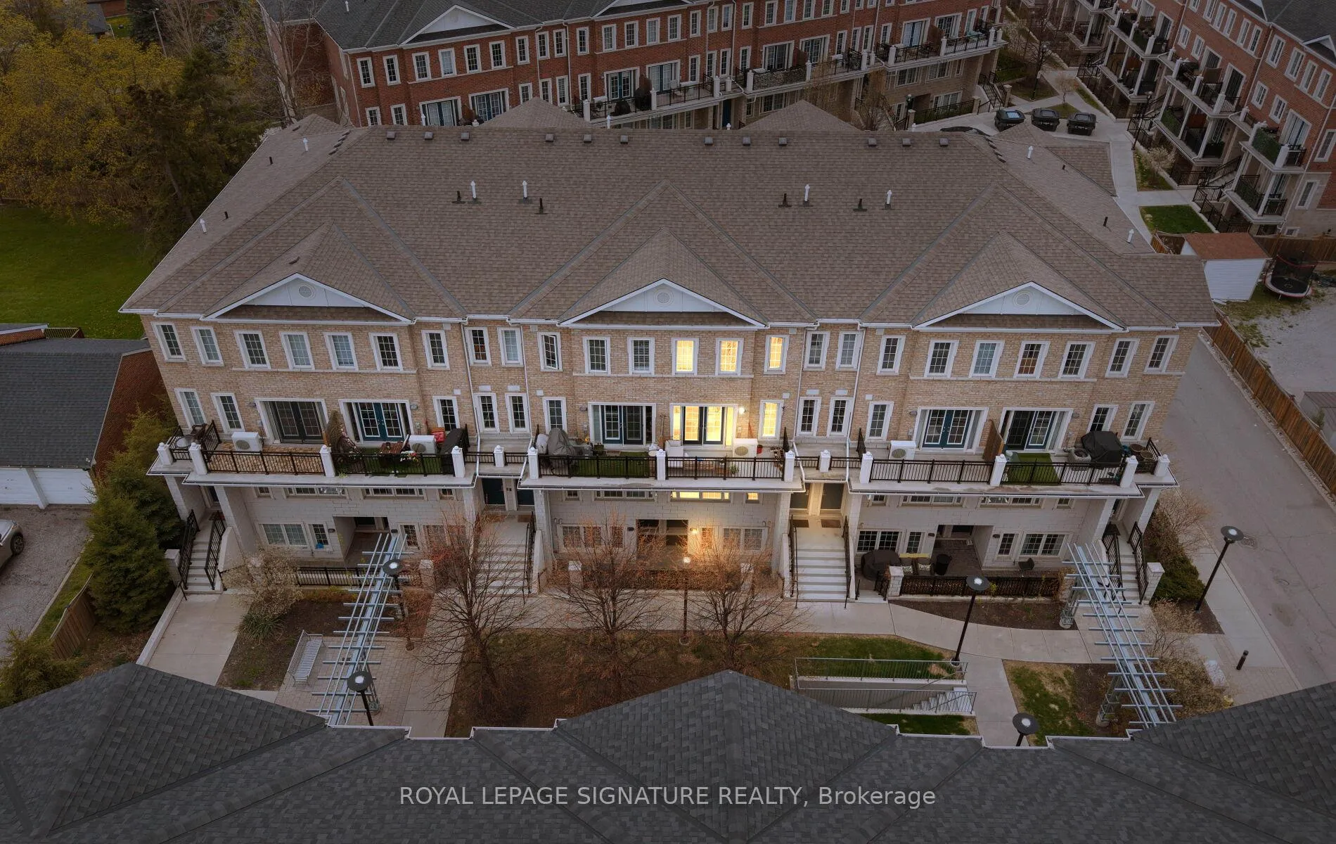 Photo 25 of Unit B05, 26 Bruce Street, Vaughan, East Woodbridge — HOMEH