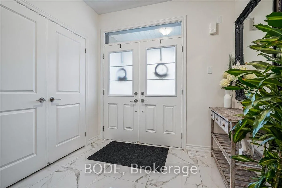 Photo 6 of 15 Huggins Drive, Whitby, Rural Whitby — HOMEH