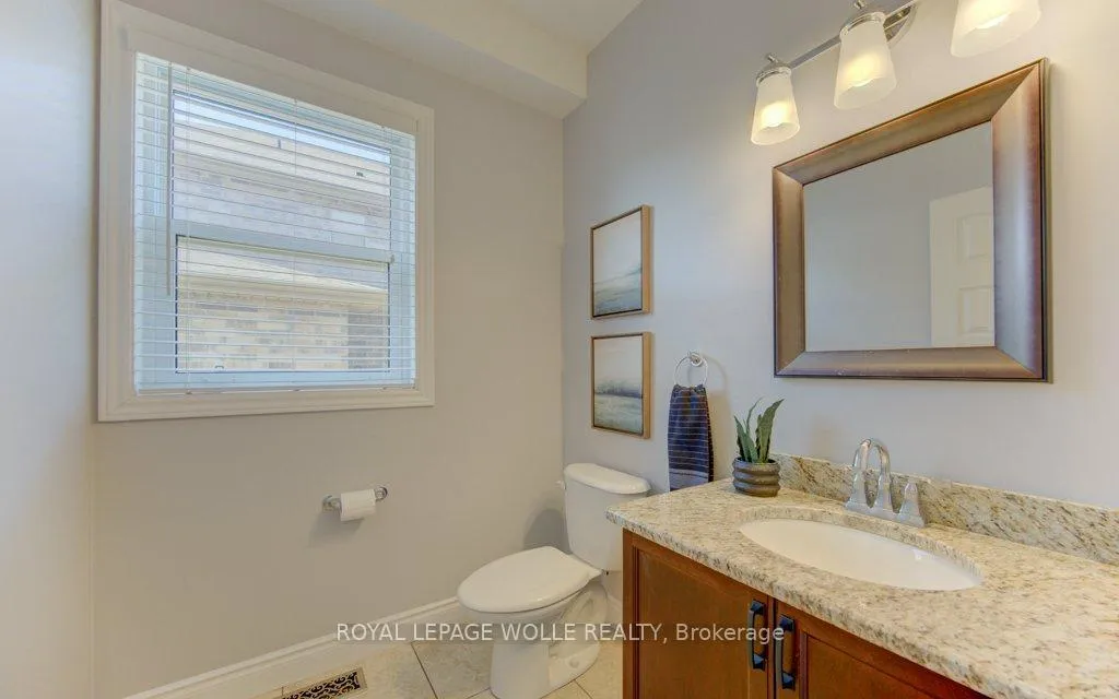 Photo 5 of 414 Zeller Drive, Waterloo — HOMEH