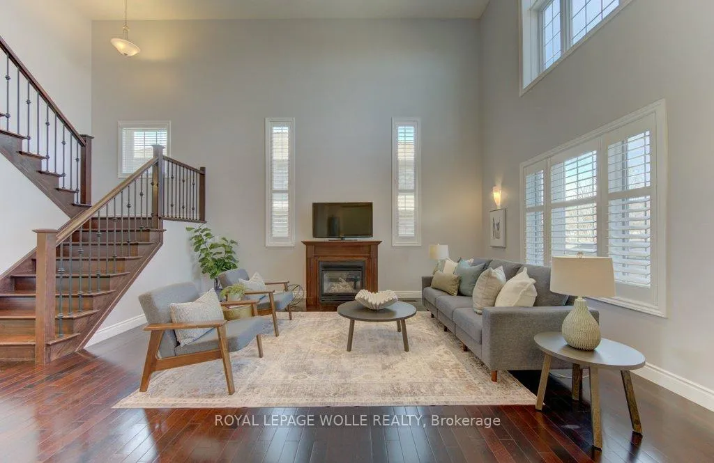 Photo 14 of 414 Zeller Drive, Waterloo — HOMEH