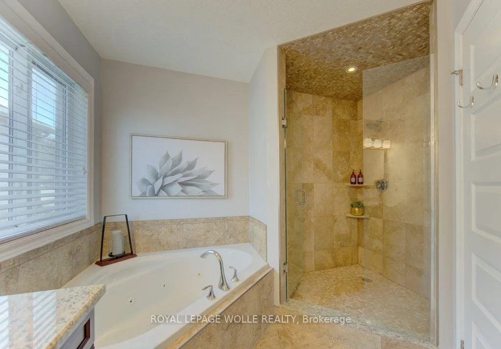 Photo 34 of 414 Zeller Drive, Waterloo — HOMEH