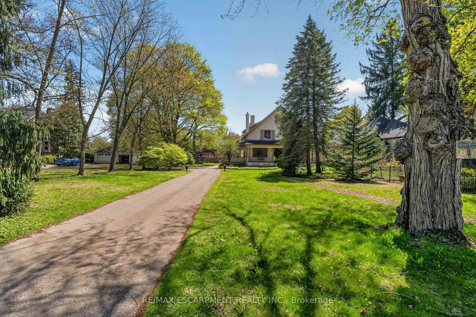 Photo 3 of 64 Jerseyville Road W, Hamilton, Ancaster — HOMEH