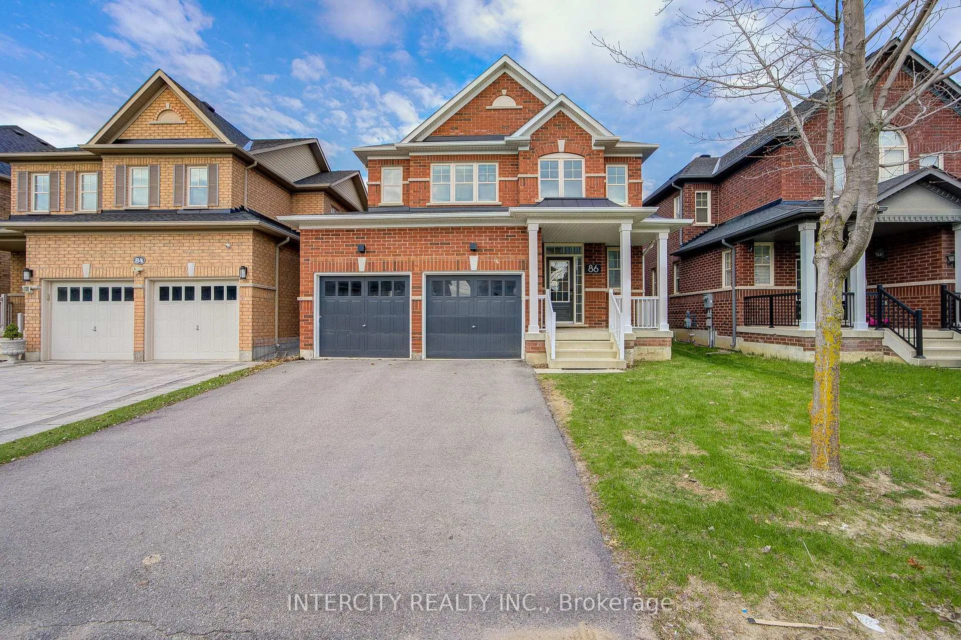 Front of 86 Princess Diana Drive