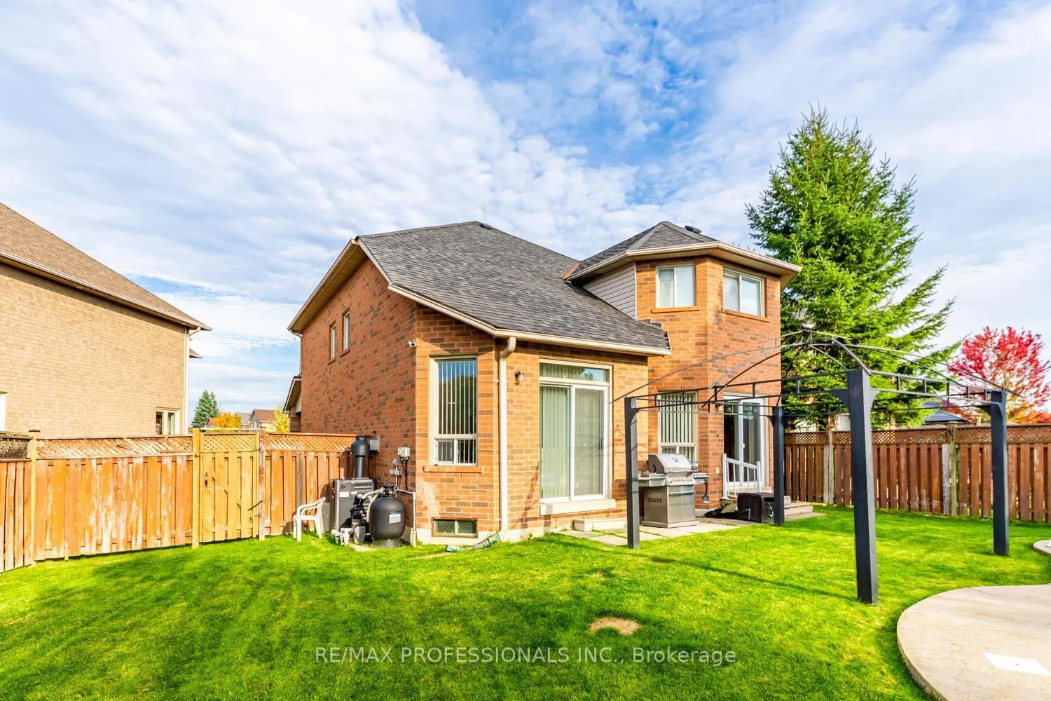 Photo 26 of 62 Banington Crescent, Brampton, Snelgrove — HOMEH