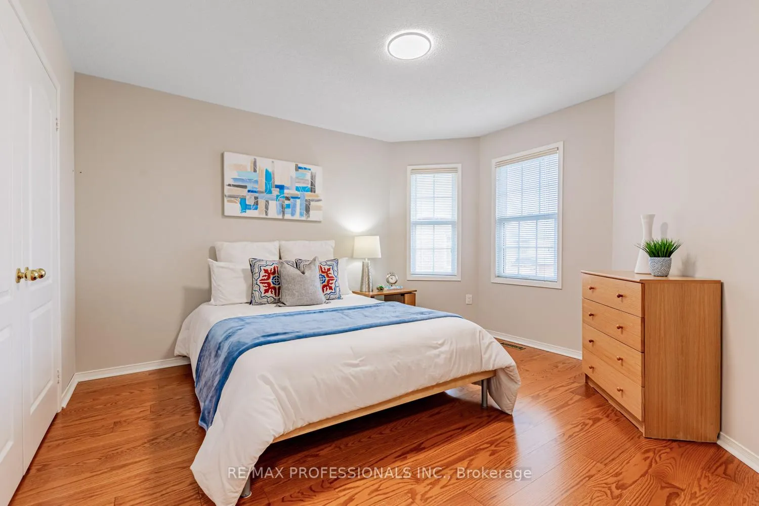 Photo 35 of 62 Banington Crescent, Brampton, Snelgrove — HOMEH