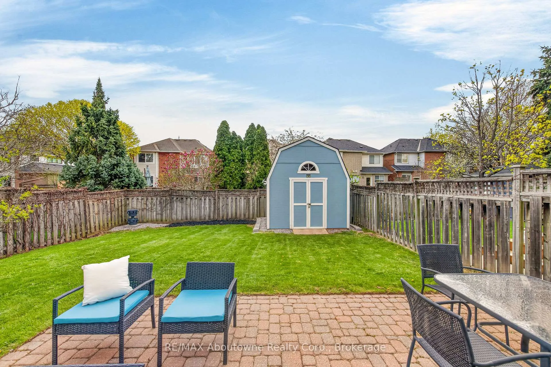 Photo 28 of 2385 Guildstone Crescent, Oakville, West Oak Trails — HOMEH