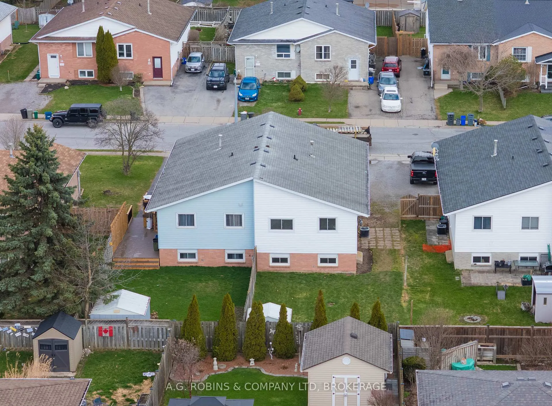 Photo 40 of 27 Briarsdale Crescent, Welland, N. Welland — HOMEH