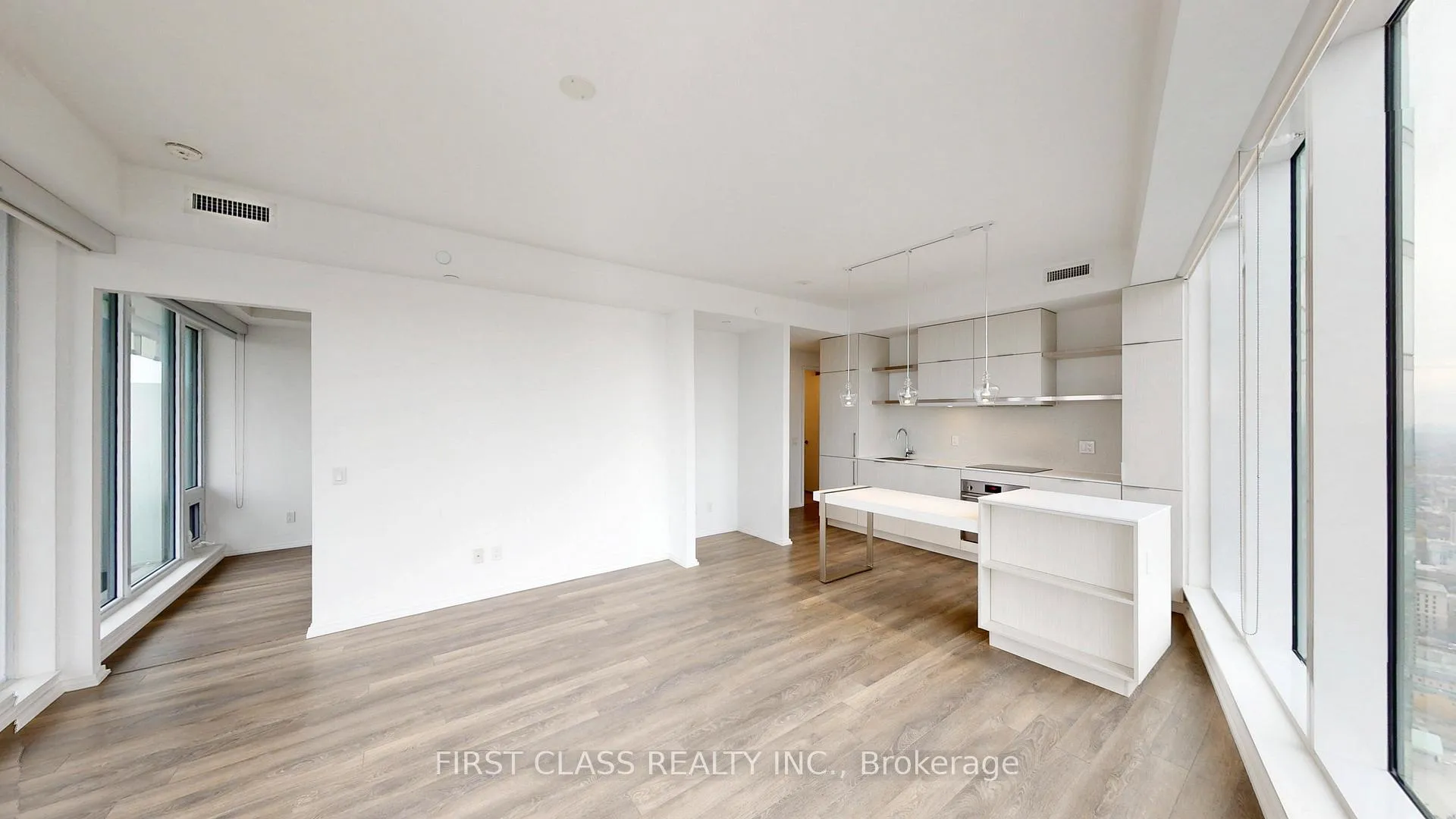 Photo 11 of Unit 5702, 197 Yonge Street, Toronto, Church-Yonge Corridor — HOMEH