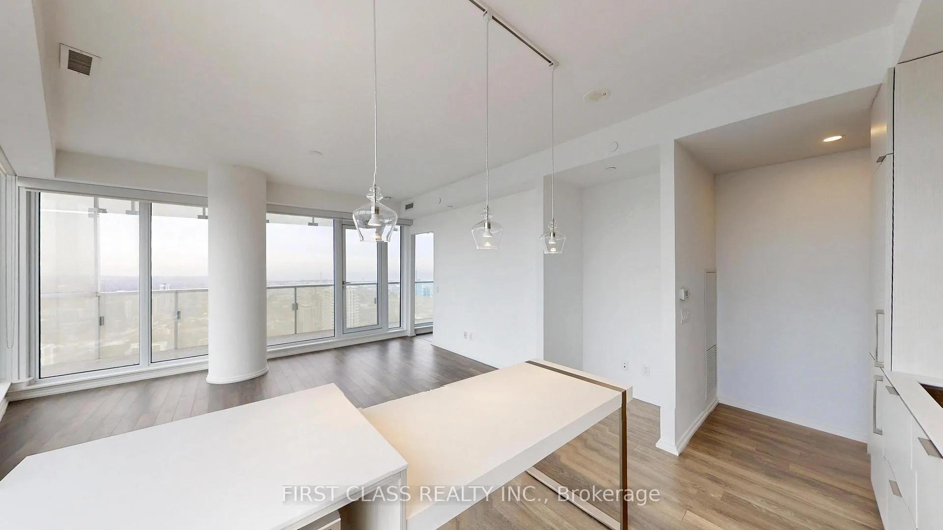Photo 15 of Unit 5702, 197 Yonge Street, Toronto, Church-Yonge Corridor — HOMEH