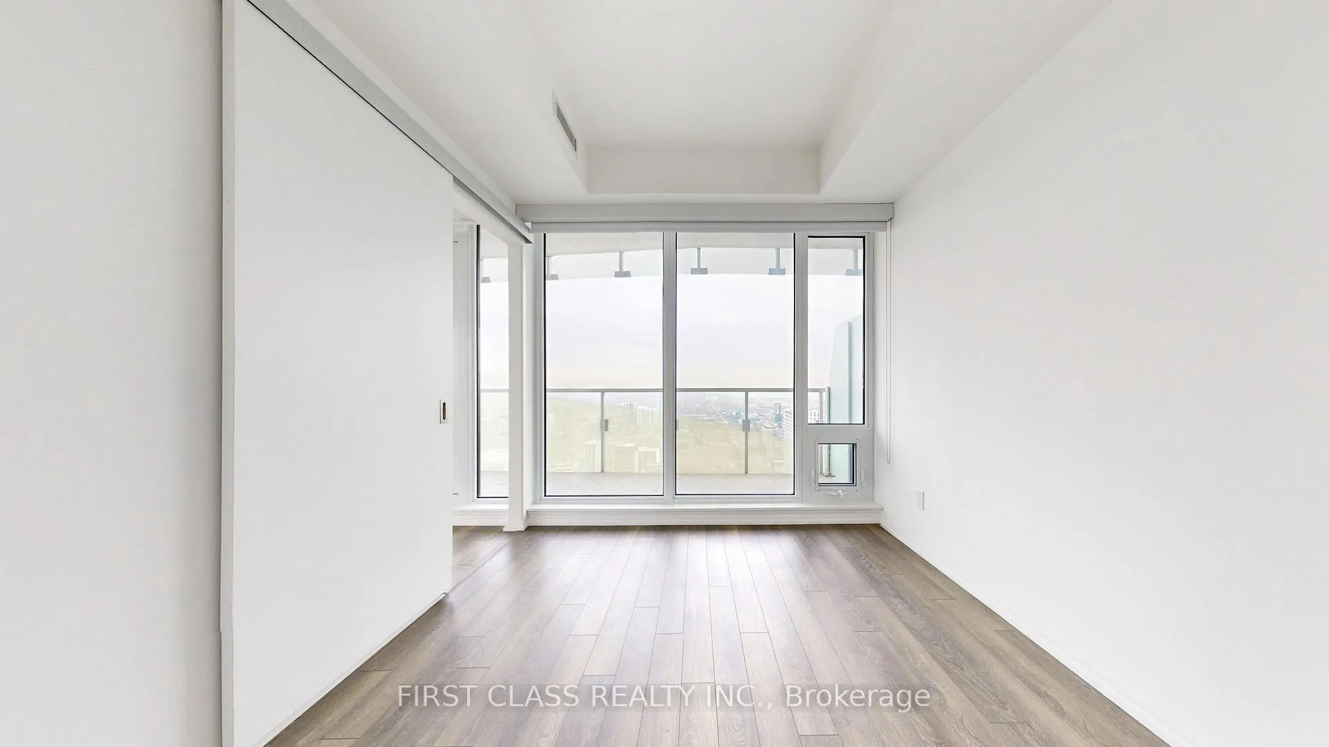 Photo 18 of Unit 5702, 197 Yonge Street, Toronto, Church-Yonge Corridor — HOMEH