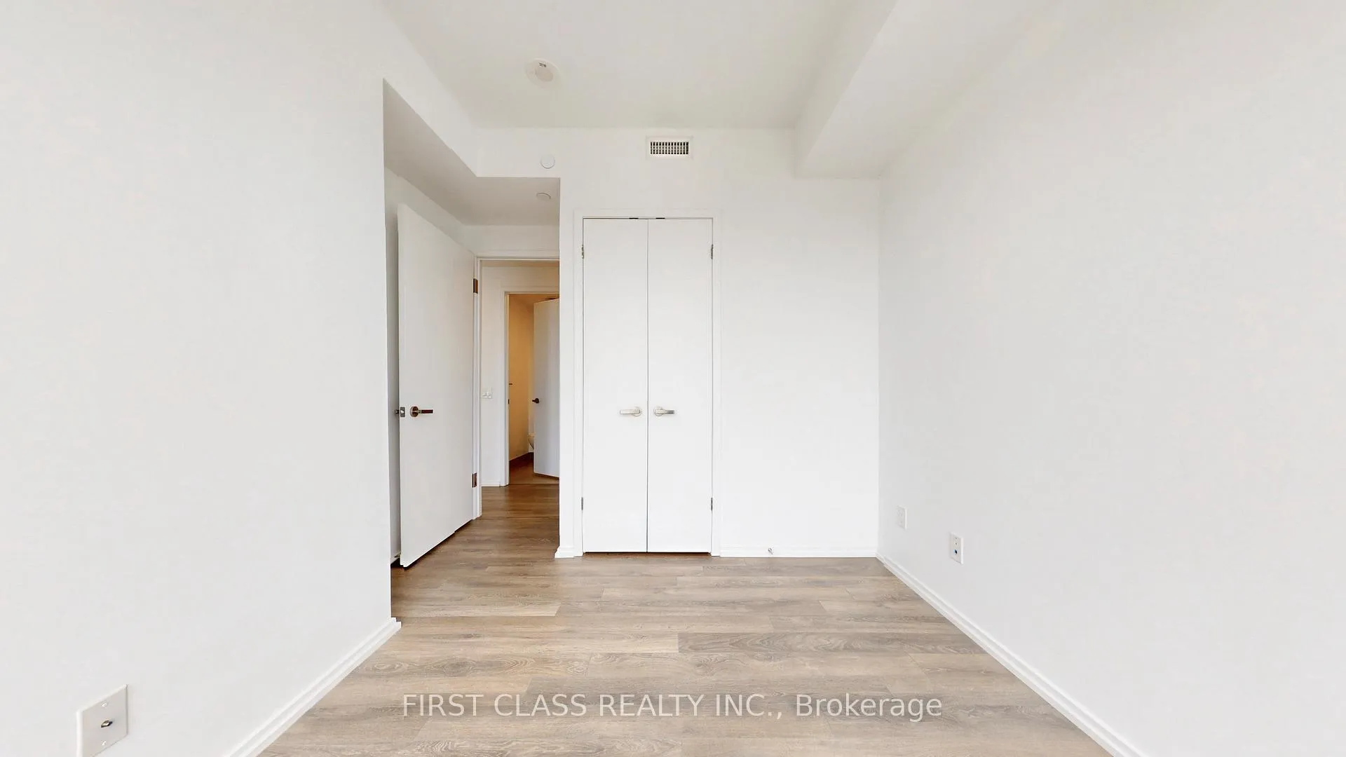 Photo 30 of Unit 5702, 197 Yonge Street, Toronto, Church-Yonge Corridor — HOMEH