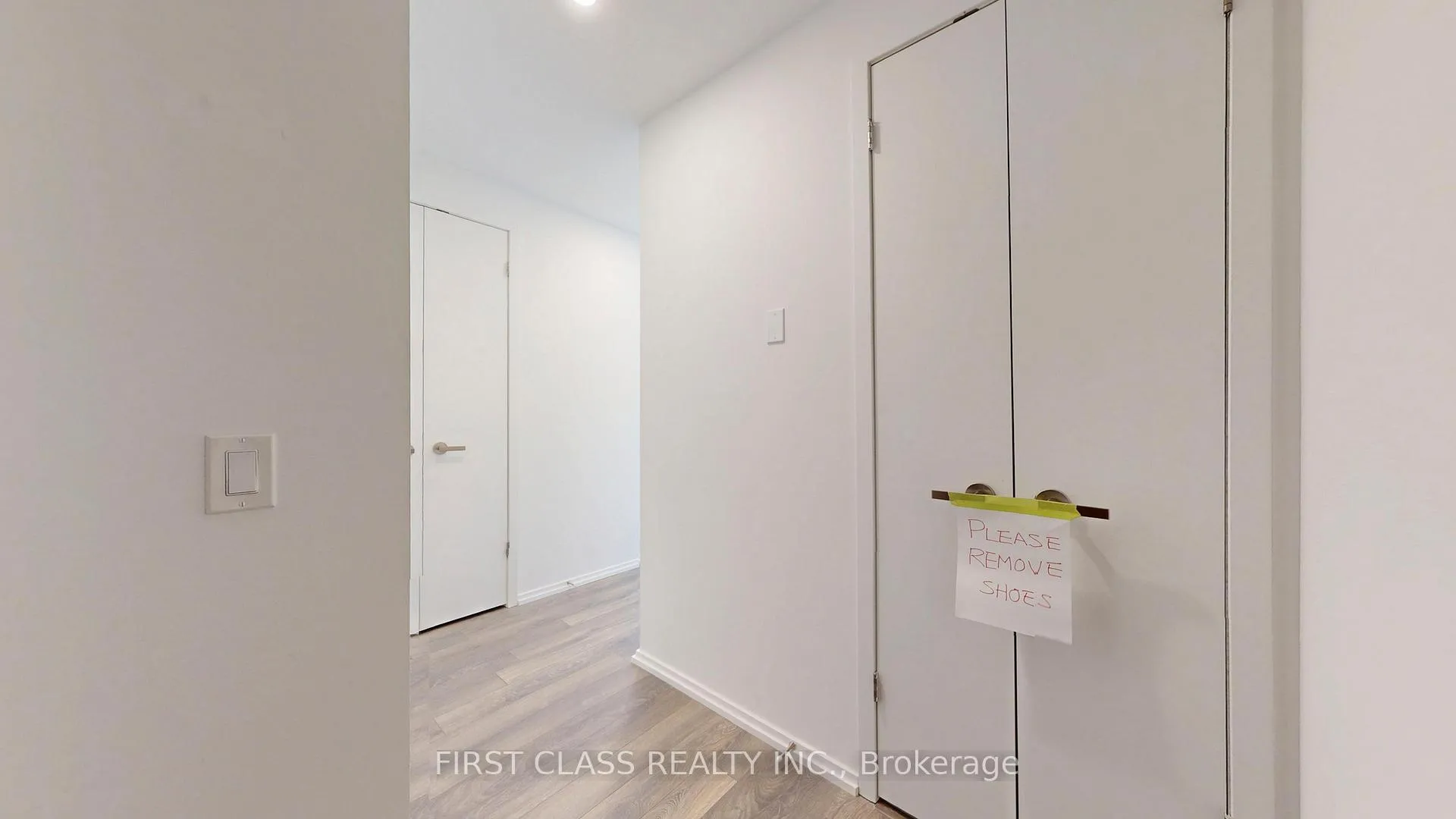 Photo 34 of Unit 5702, 197 Yonge Street, Toronto, Church-Yonge Corridor — HOMEH