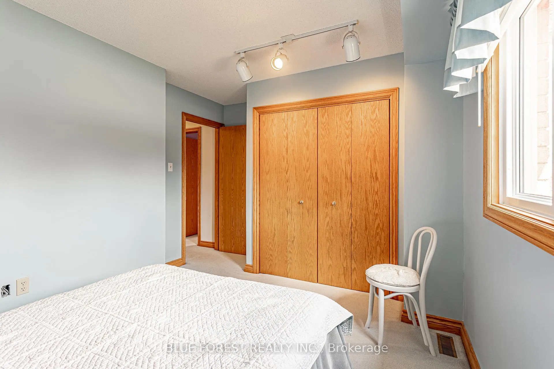 Photo 24 of 129 Wheeler Avenue, Thames Centre, Dorchester — HOMEH