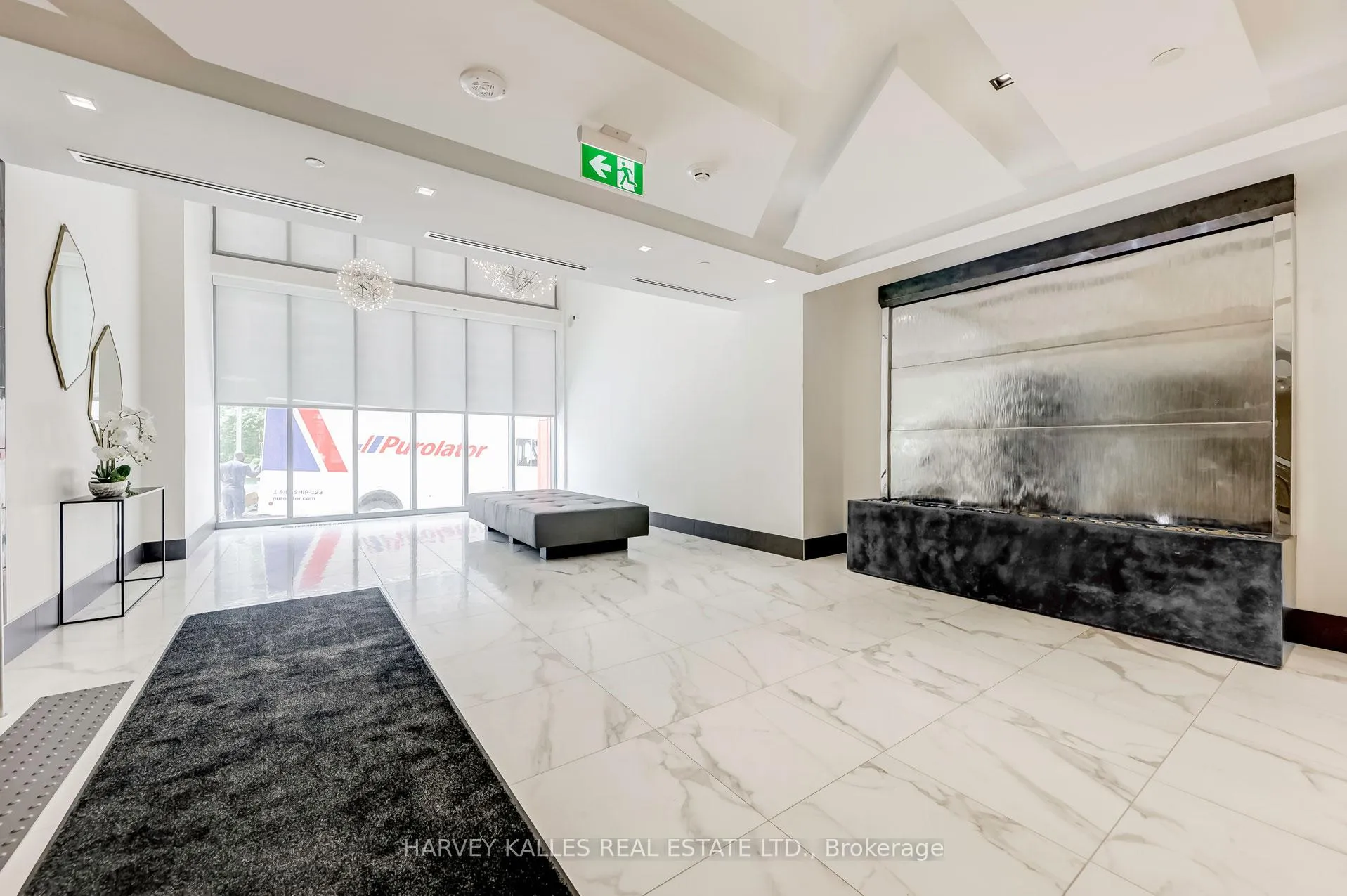 Photo 2 of Unit 2407, 25 Holly Street, Toronto, Mount Pleasant West — HOMEH