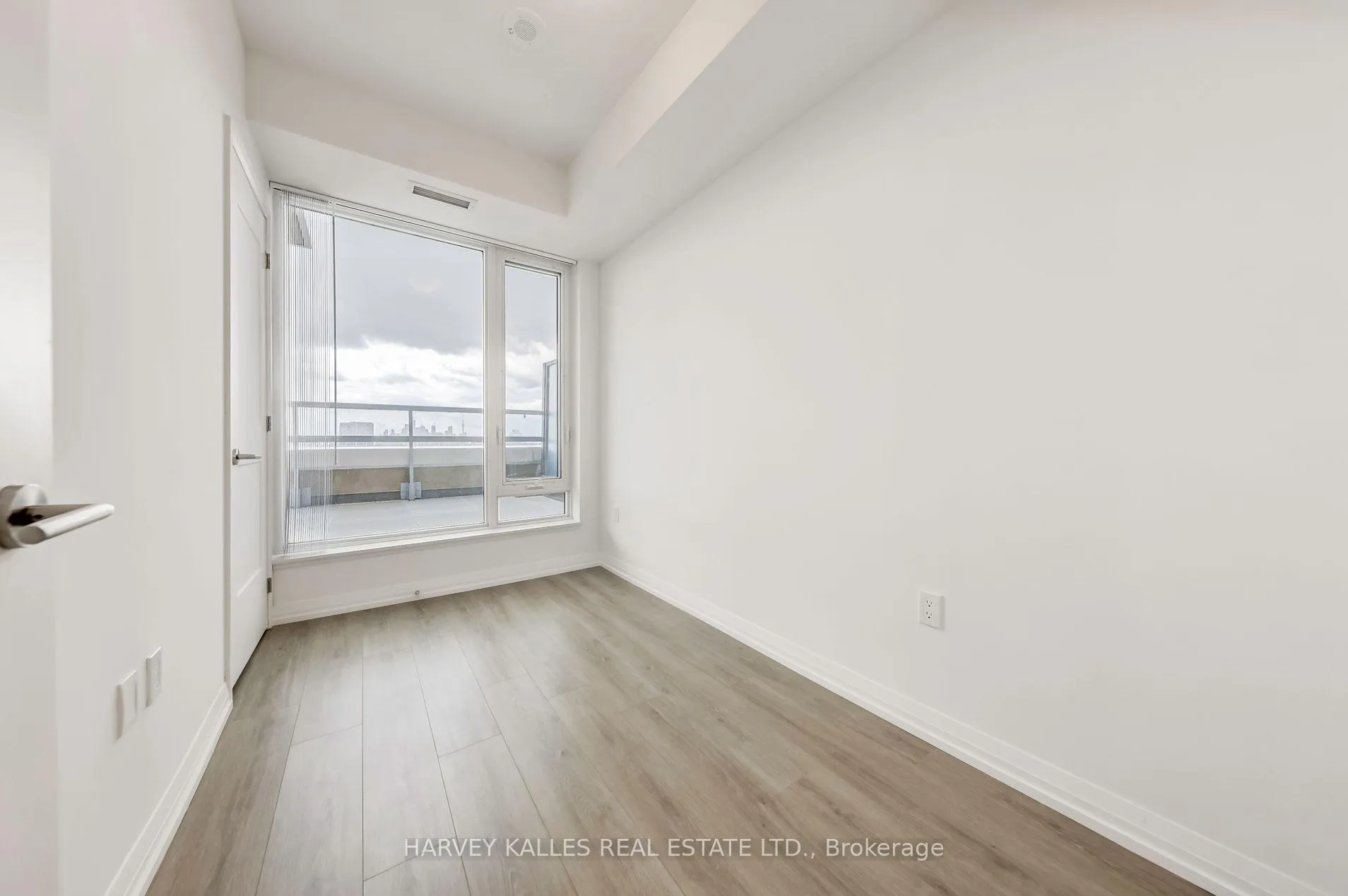 Photo 14 of Unit 2407, 25 Holly Street, Toronto, Mount Pleasant West — HOMEH