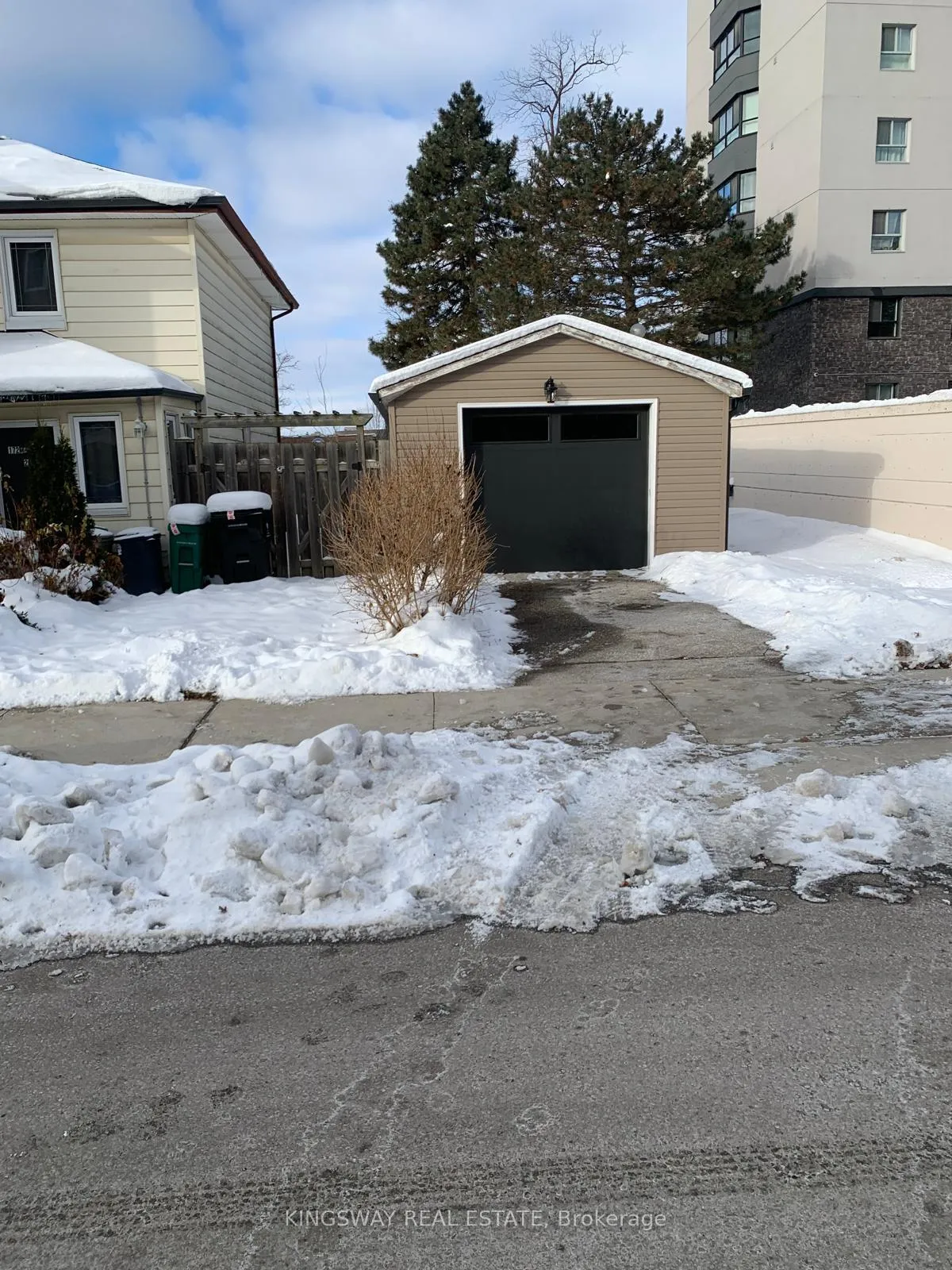 Photo 34 of 174 Main Street, Cambridge, East Galt — HOMEH