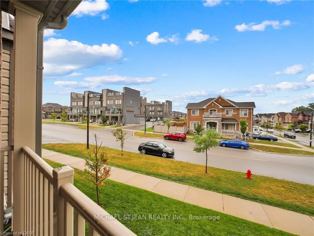 Photo 25 of 101 Mallard Trail, Hamilton, Waterdown — HOMEH