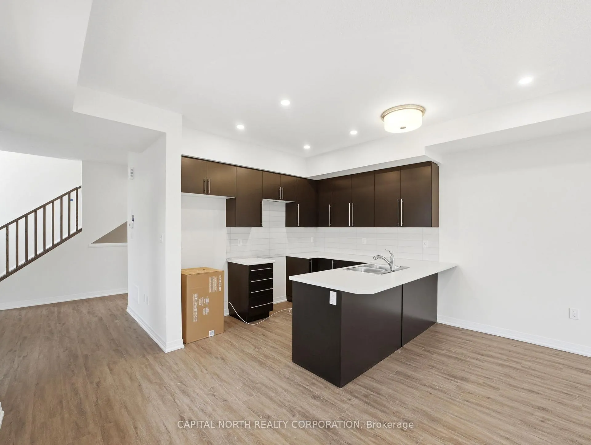 Photo 10 of Unit 56, 313 Conklin Road, Brantford — HOMEH