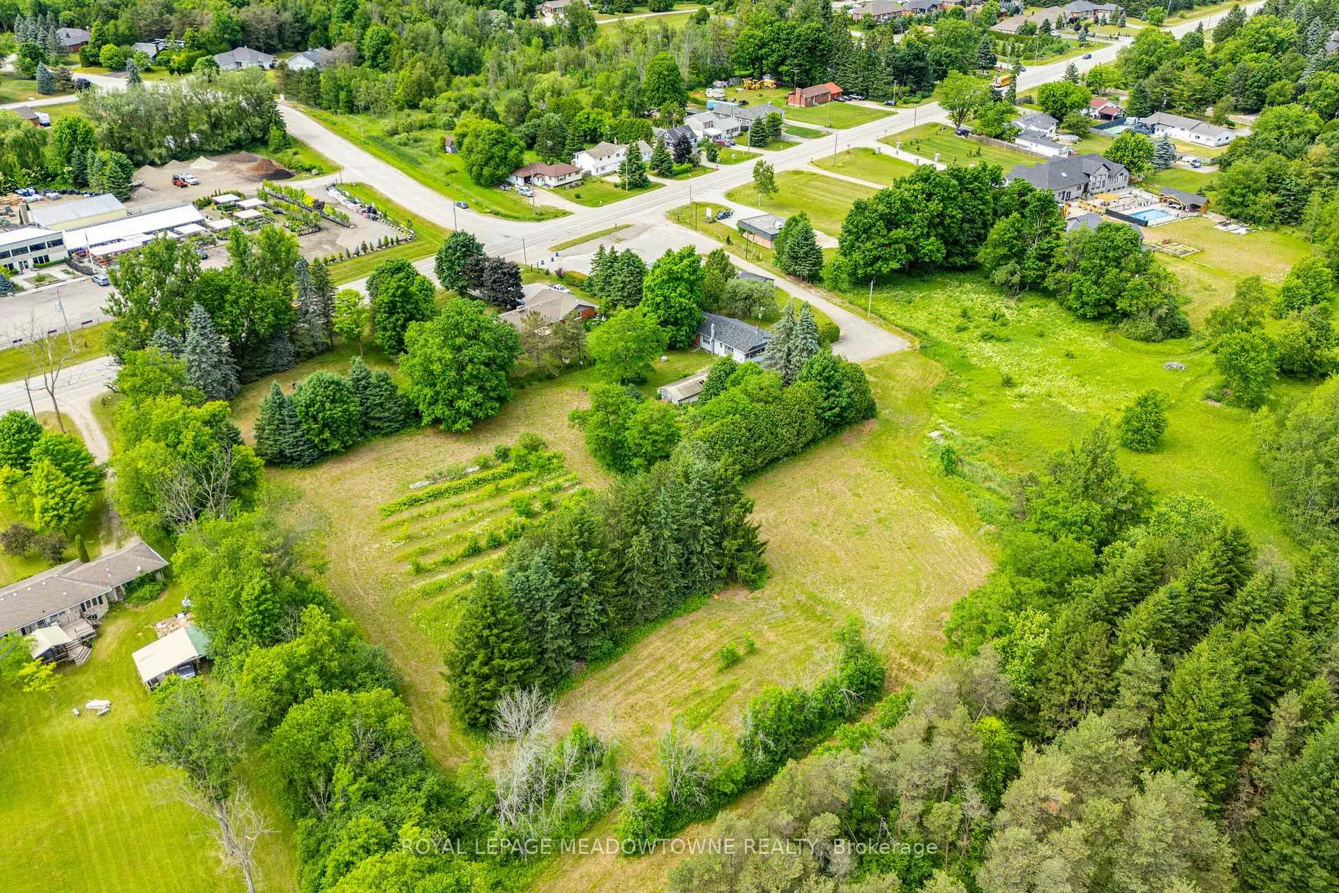 Photo 11 of 9483 Wellington Rd 124, Erin, Rural Erin — HOMEH