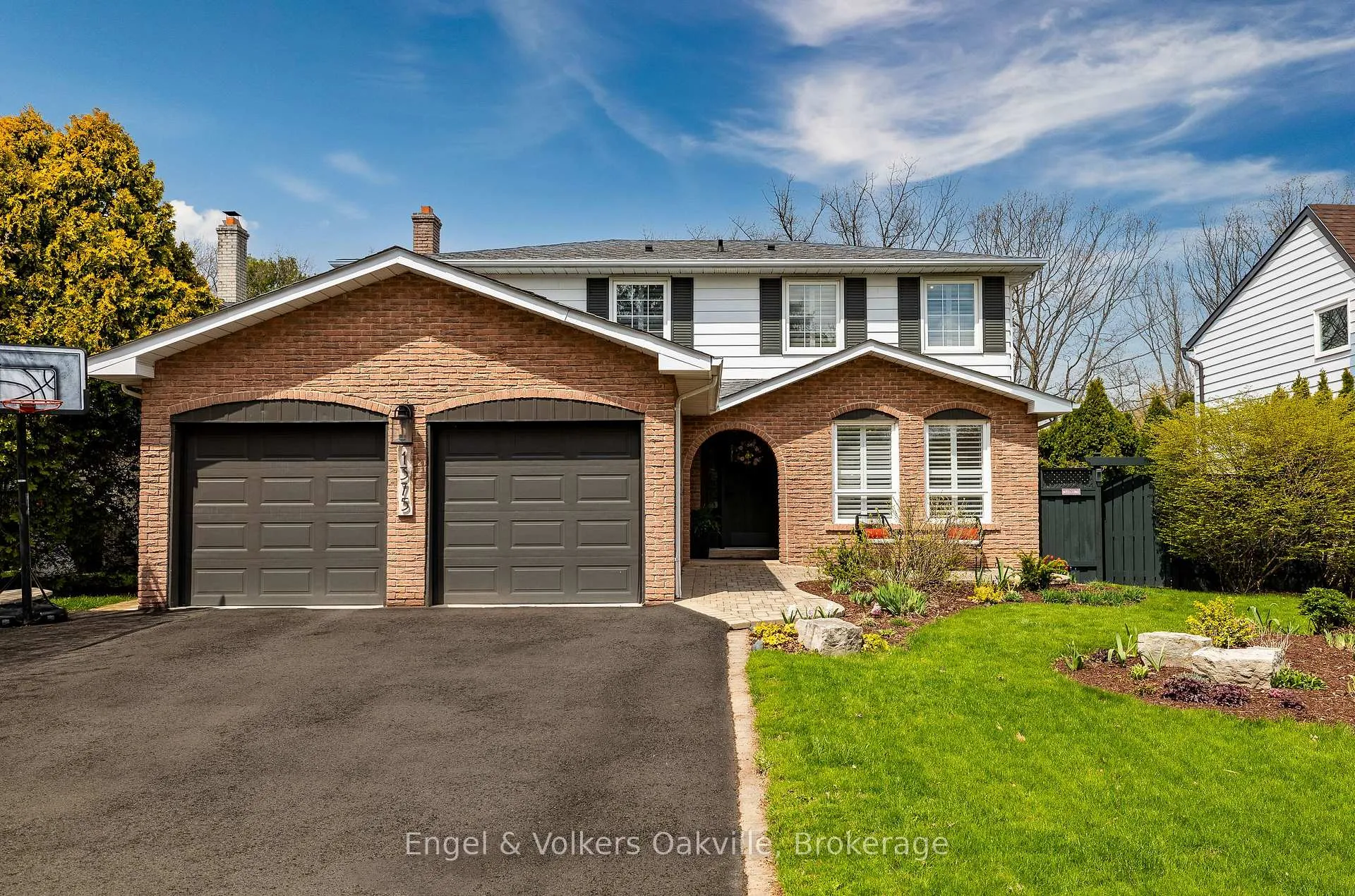 Front of 1375 Falgarwood Drive
