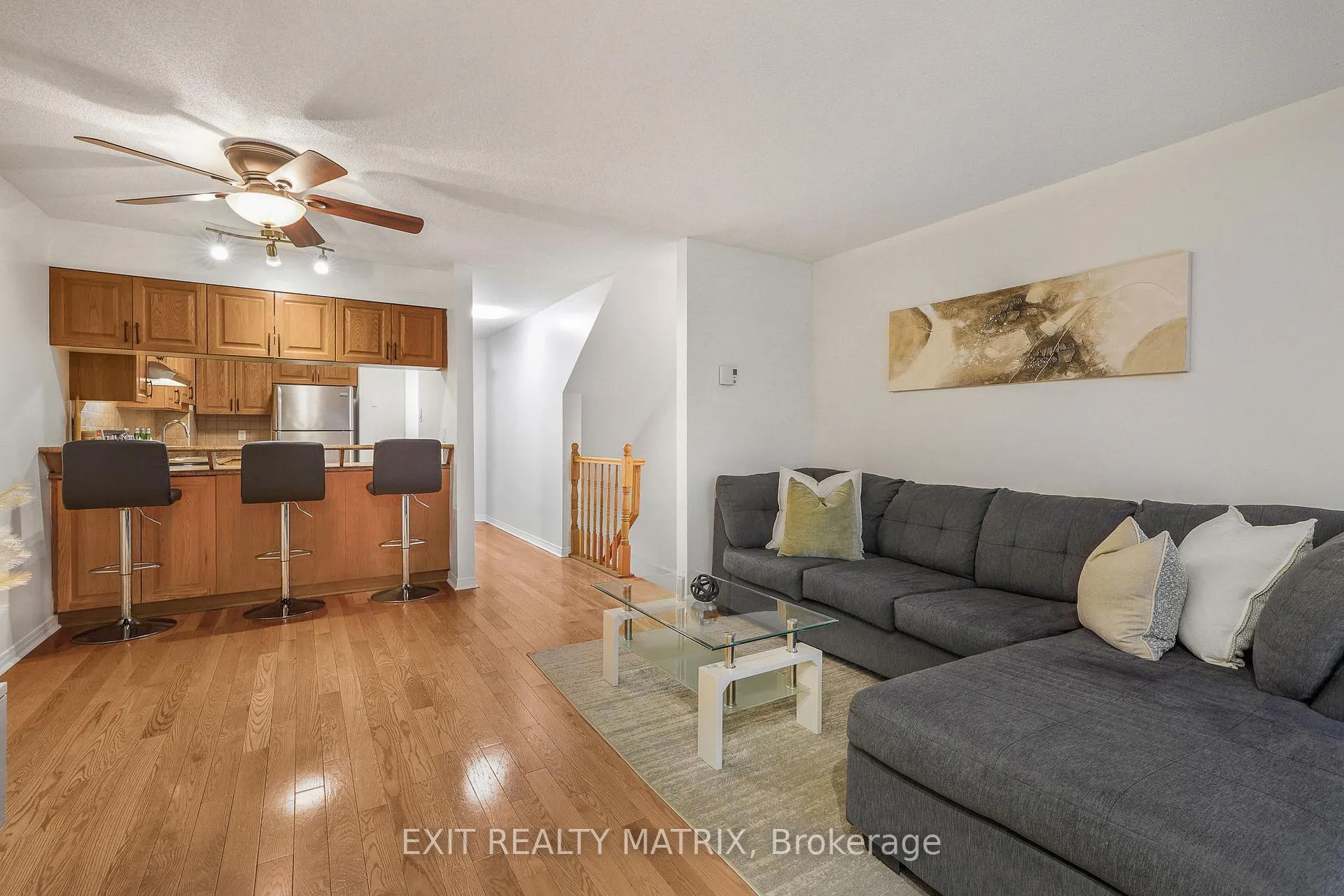 Photo 11 of Unit 20, 458 Briston Private, Ottawa, Hunt Club Park — HOMEH