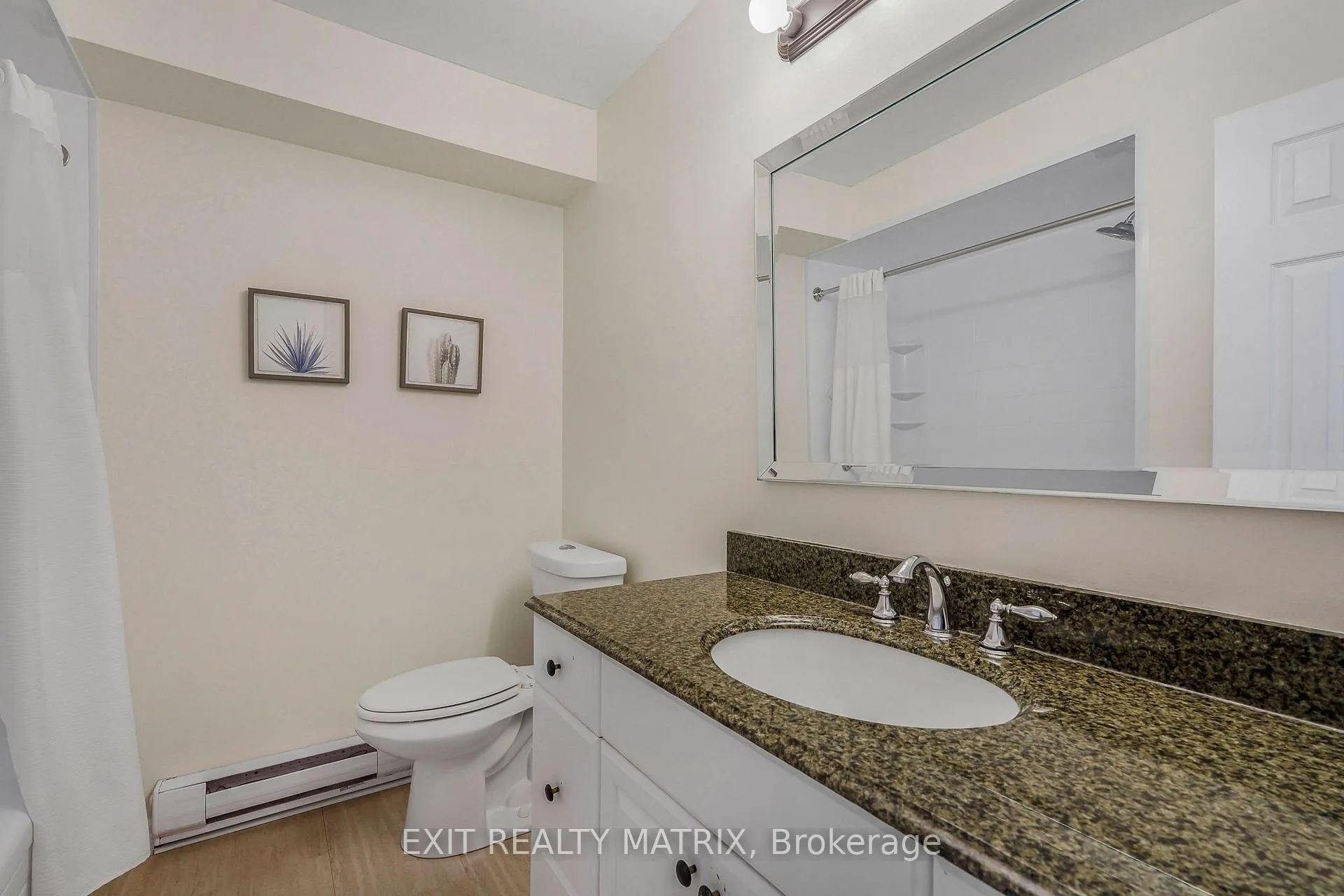 Photo 17 of Unit 20, 458 Briston Private, Ottawa, Hunt Club Park — HOMEH