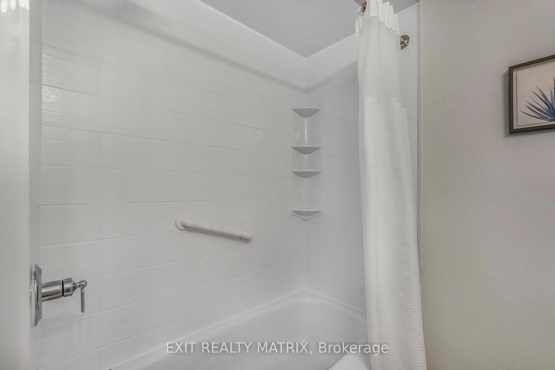 Photo 18 of Unit 20, 458 Briston Private, Ottawa, Hunt Club Park — HOMEH