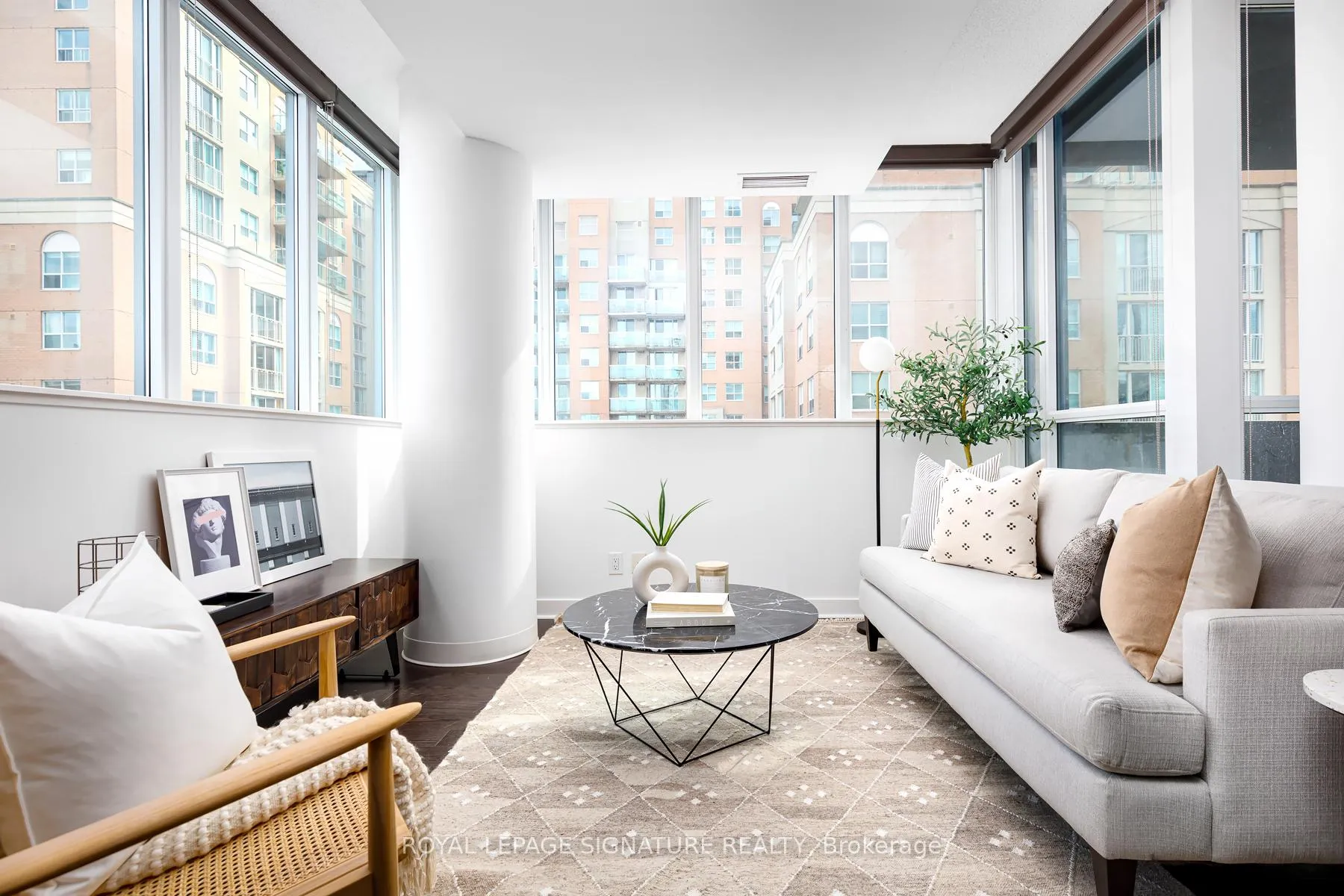 Photo 2 of Unit 603, 320 Richmond Street E, Toronto, Moss Park — HOMEH