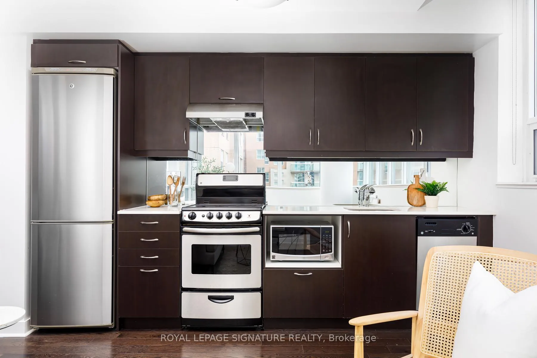 Photo 10 of Unit 603, 320 Richmond Street E, Toronto, Moss Park — HOMEH