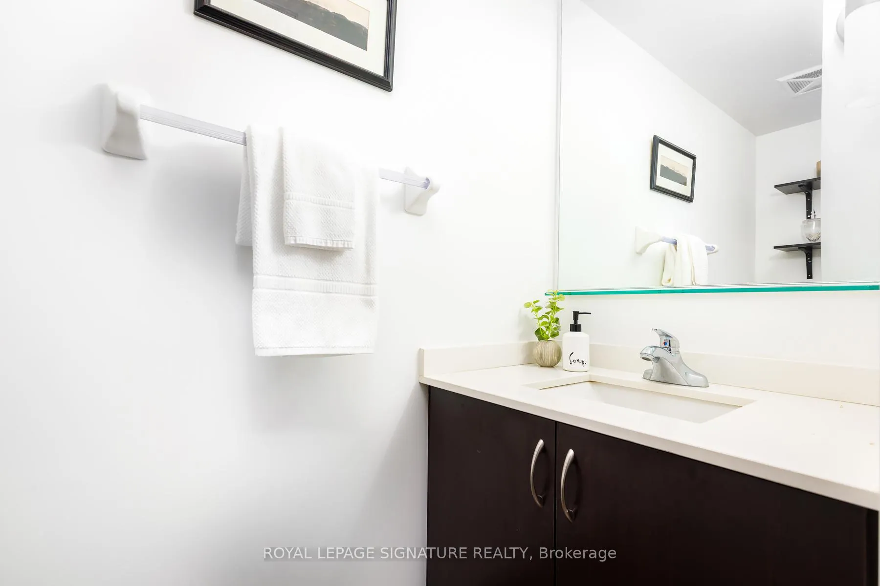 Photo 15 of Unit 603, 320 Richmond Street E, Toronto, Moss Park — HOMEH