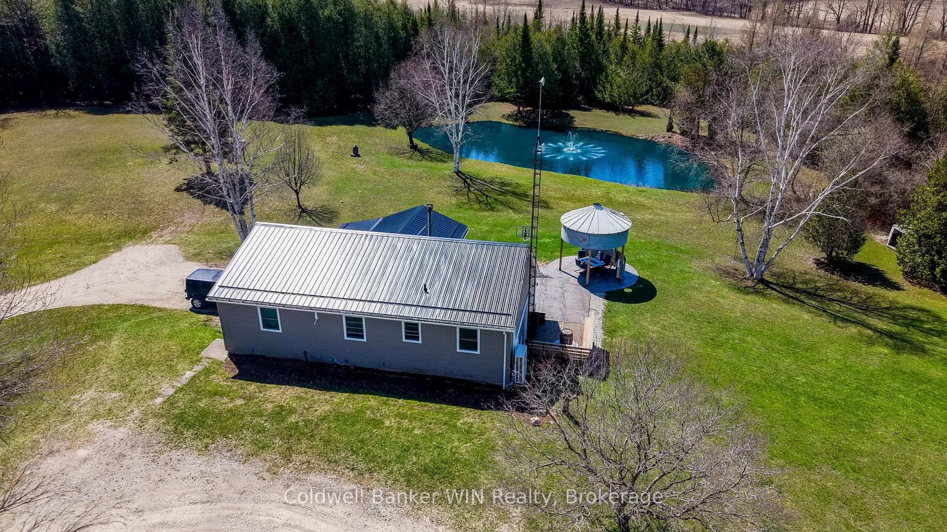Photo 3 of 471568 Southgate Sideroad 47, Southgate — HOMEH