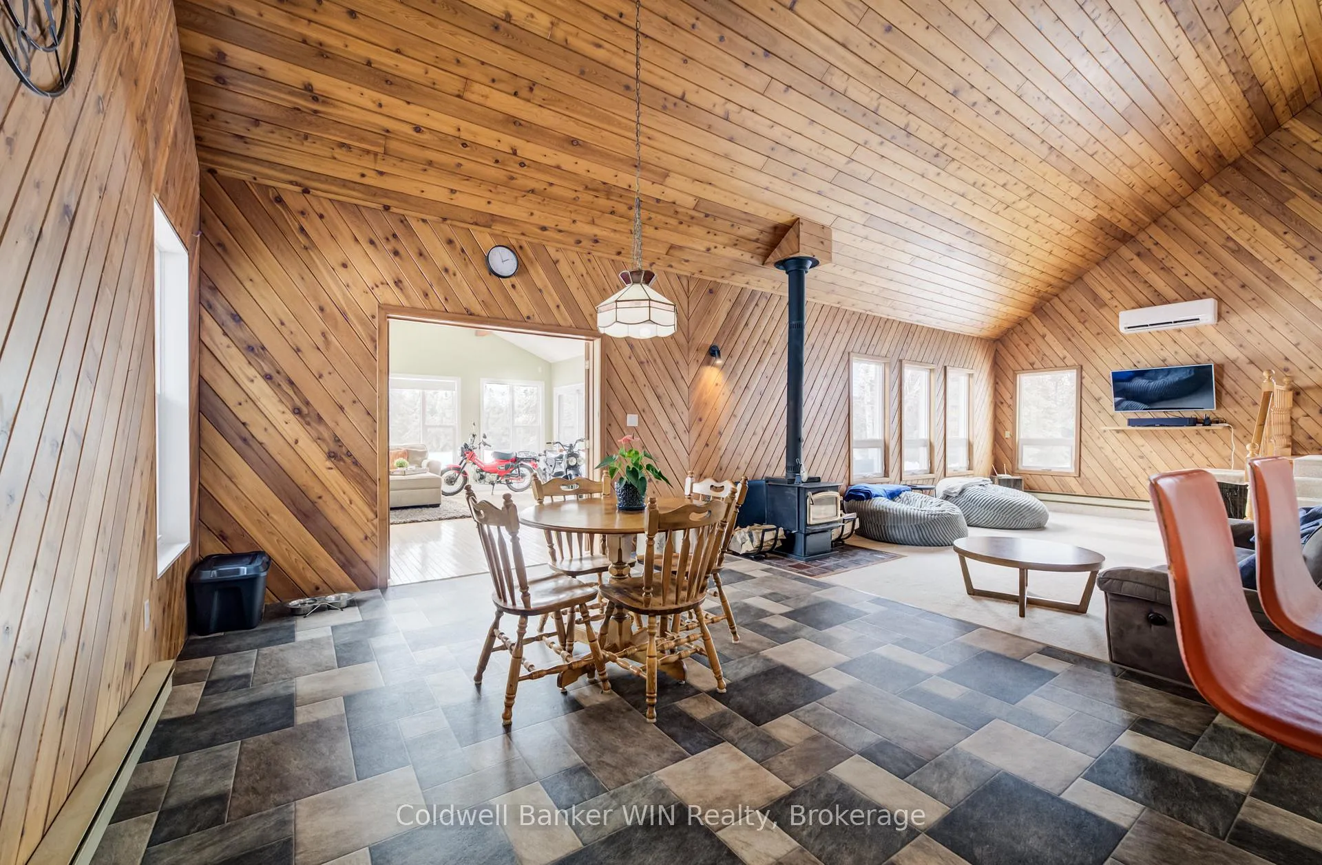 Photo 10 of 471568 Southgate Sideroad 47, Southgate — HOMEH