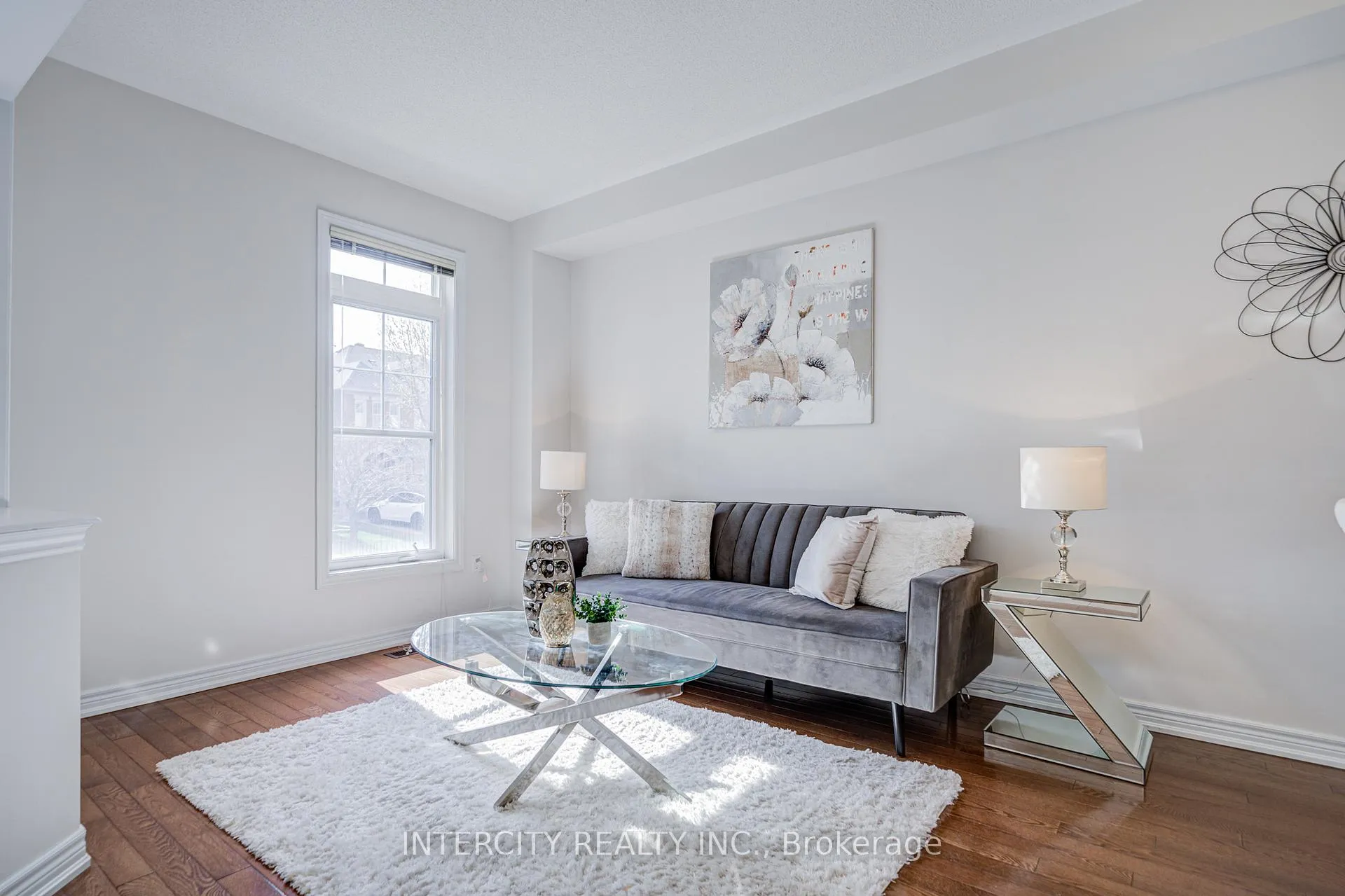 Photo 11 of 32 Ivory Silk Drive, Markham, Cathedraltown — HOMEH
