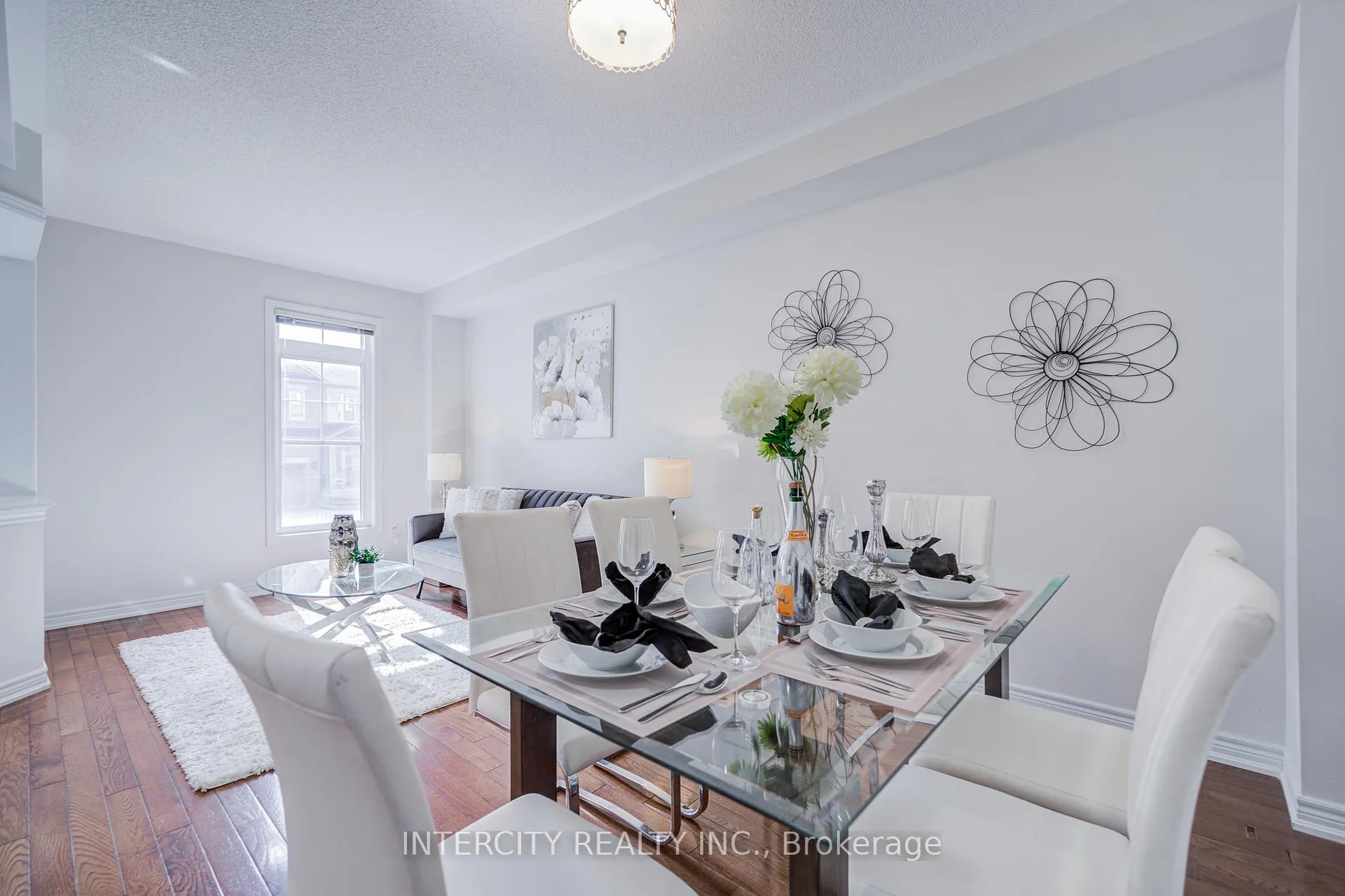 Photo 16 of 32 Ivory Silk Drive, Markham, Cathedraltown — HOMEH