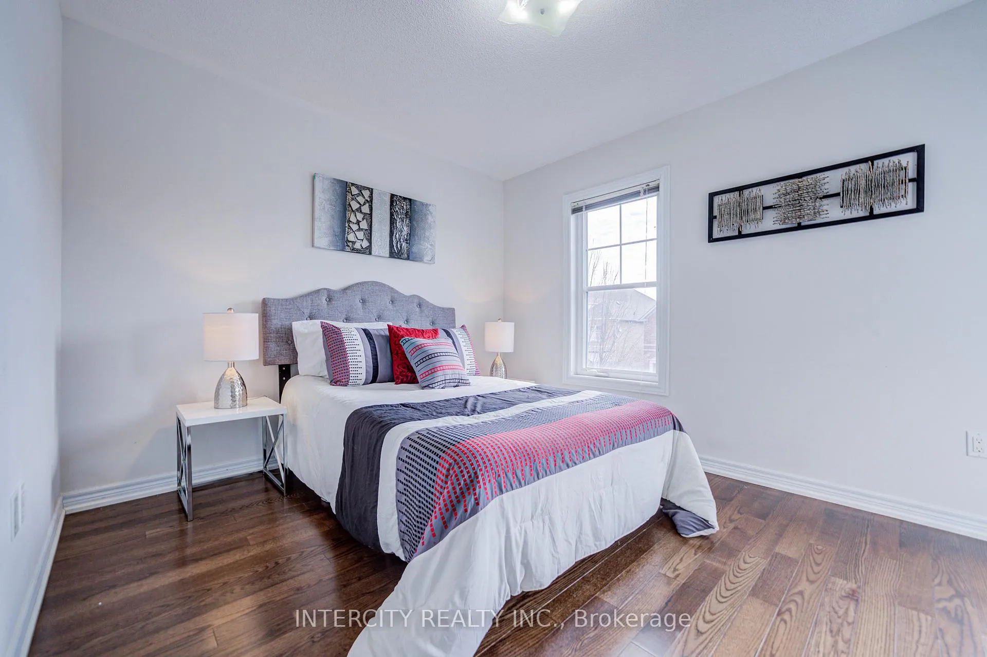 Photo 42 of 32 Ivory Silk Drive, Markham, Cathedraltown — HOMEH
