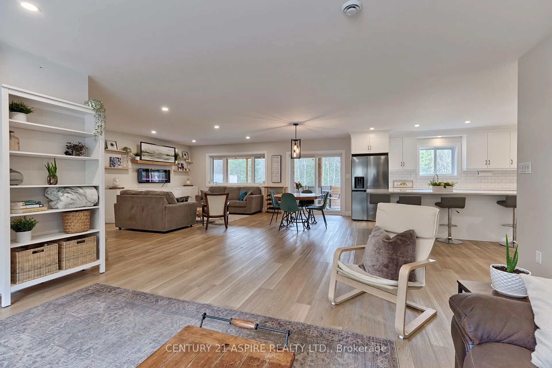 Photo 16 of 544 Marsh Road, North Algona Wilberforce, North Algona/Wilberforce Twp — HOMEH