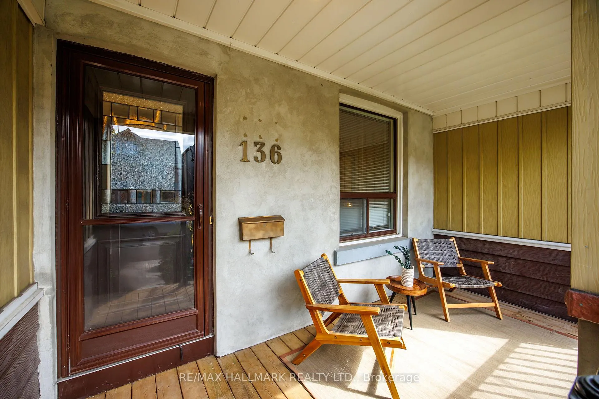 Photo 2 of 136 Hogarth Avenue, Toronto, North Riverdale — HOMEH