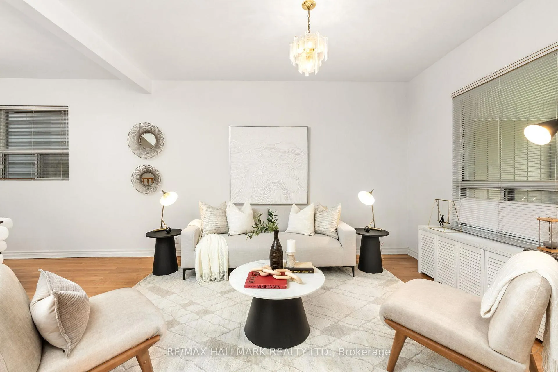 Photo 6 of 136 Hogarth Avenue, Toronto, North Riverdale — HOMEH