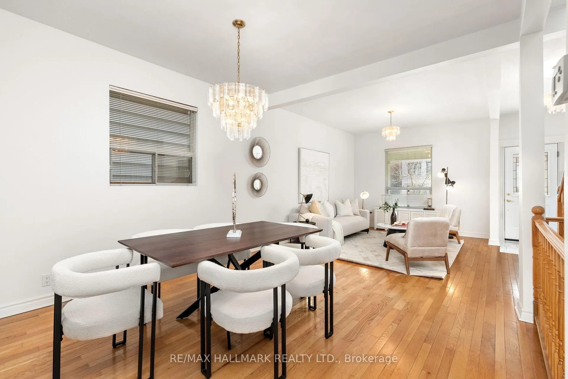 Photo 8 of 136 Hogarth Avenue, Toronto, North Riverdale — HOMEH